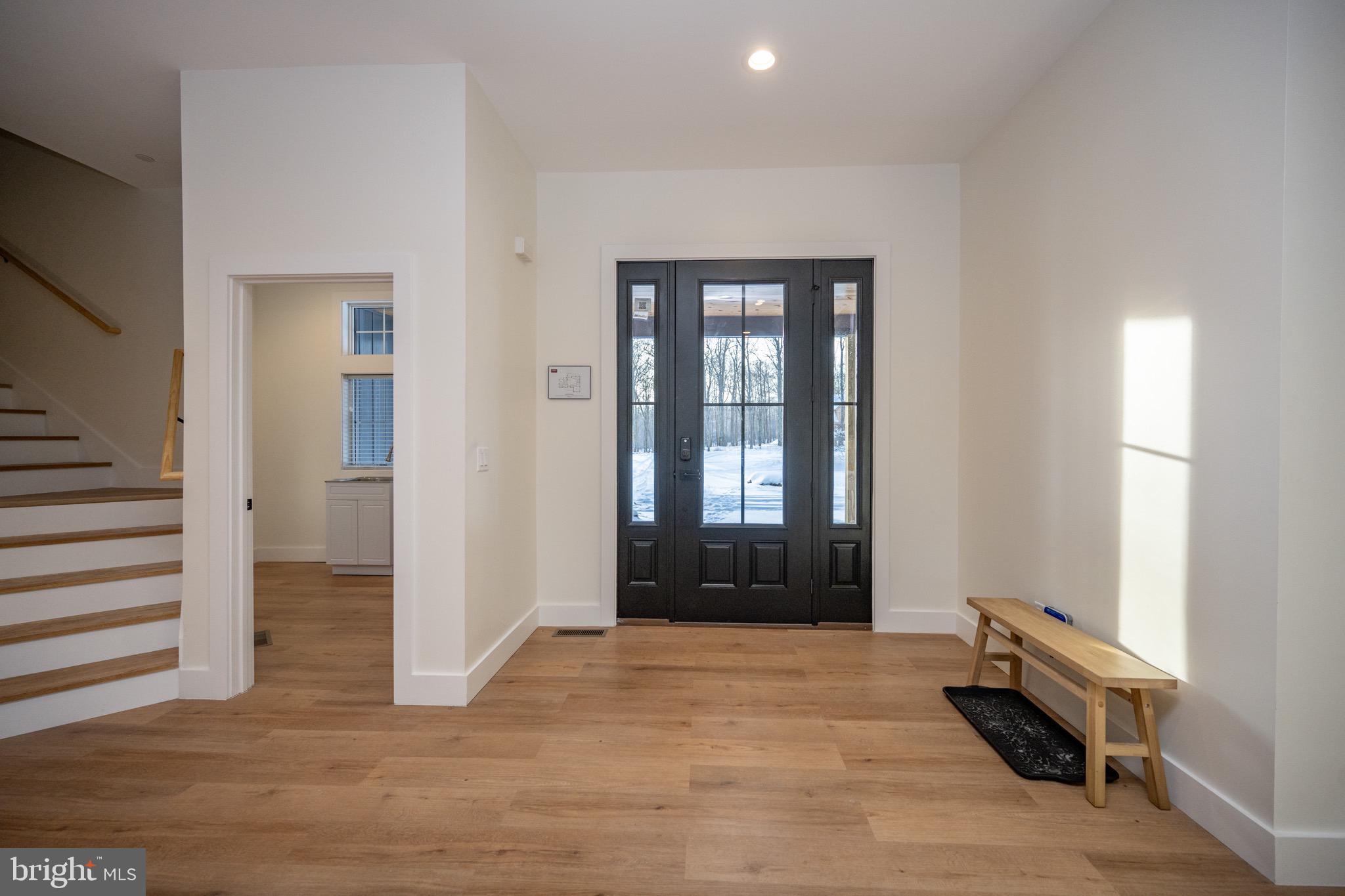 SANDY SHORES HEIGHTS - Residential