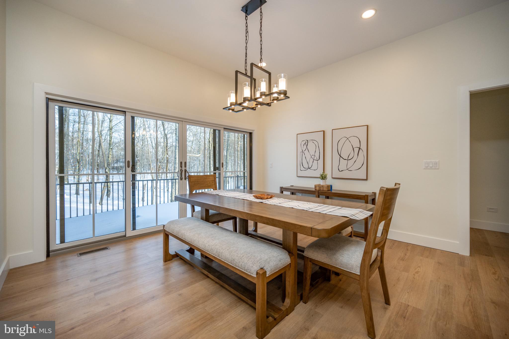 SANDY SHORES HEIGHTS - Residential