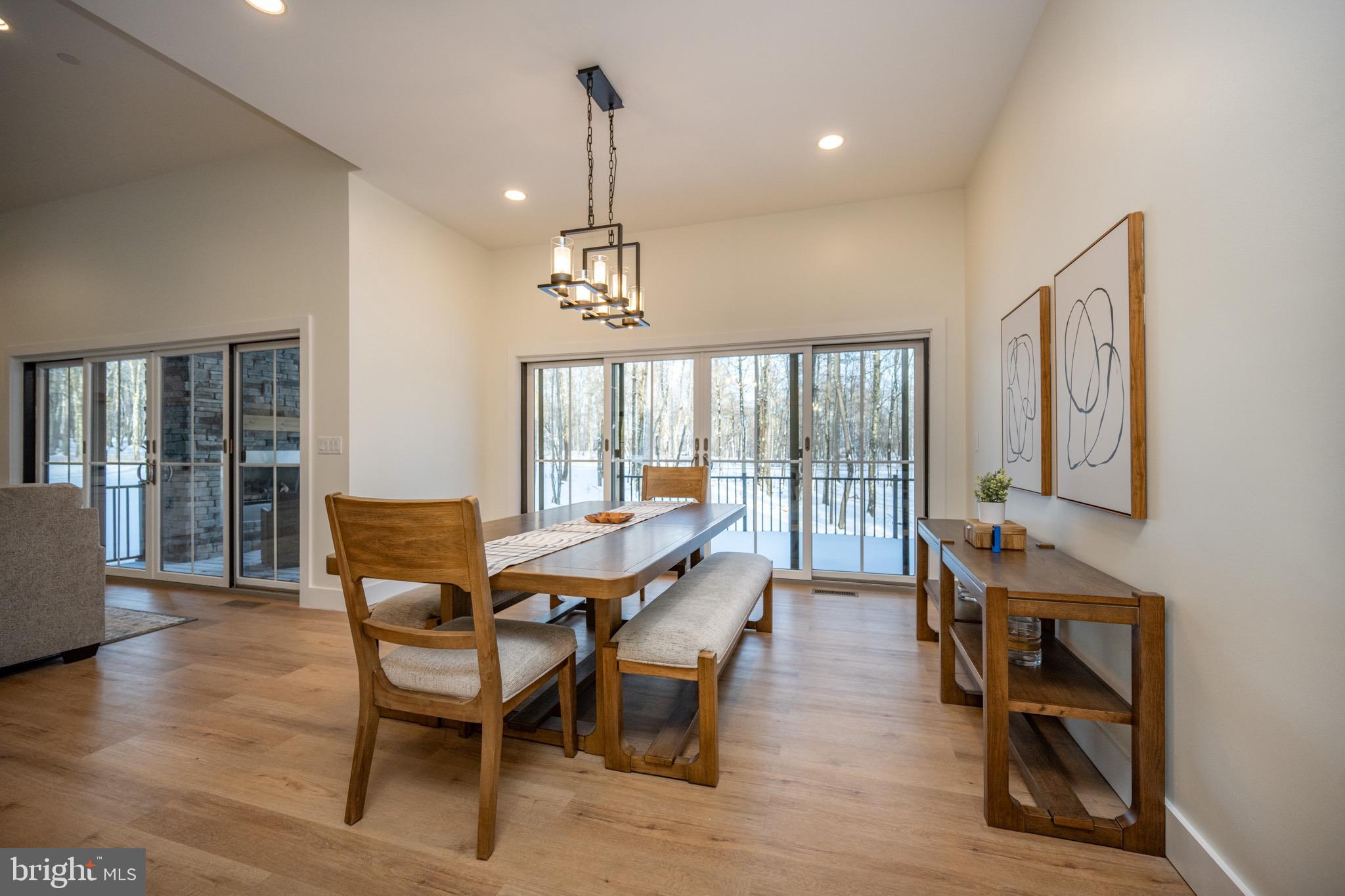 SANDY SHORES HEIGHTS - Residential