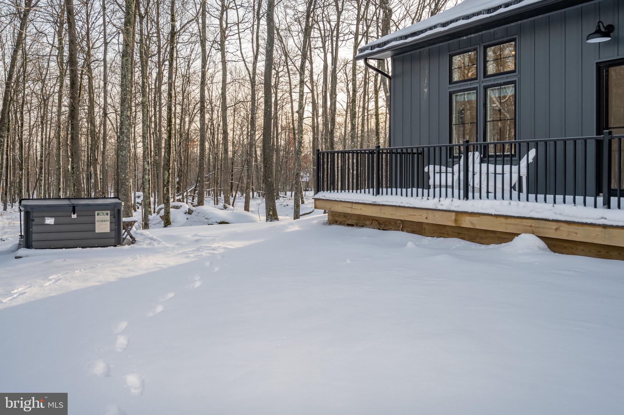 SANDY SHORES HEIGHTS - Residential