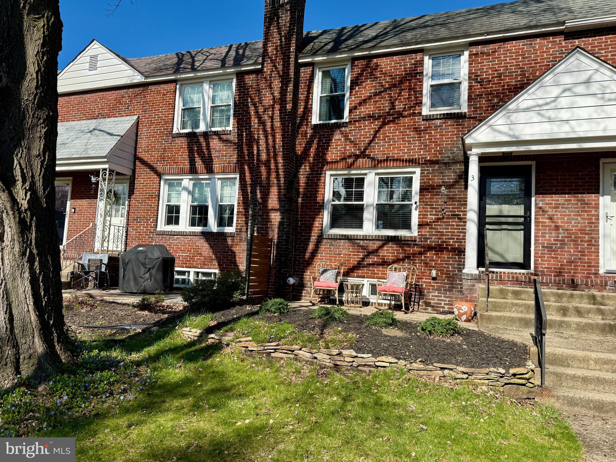 3 W SUMMERFIELD AVENUE