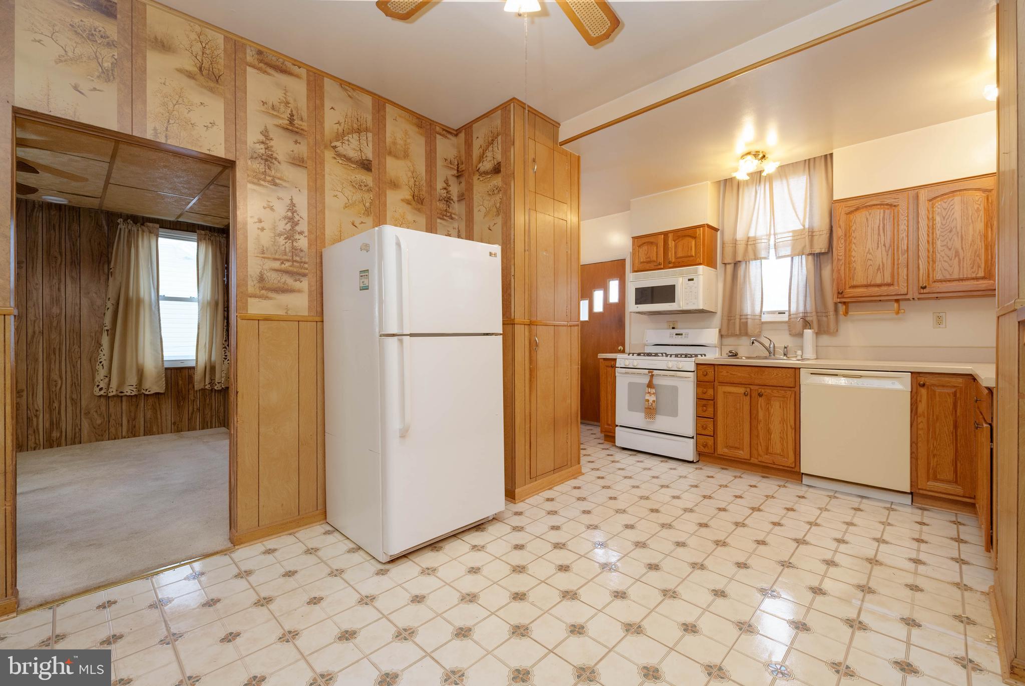 CALIFORNIA ORCHARDS - Residential