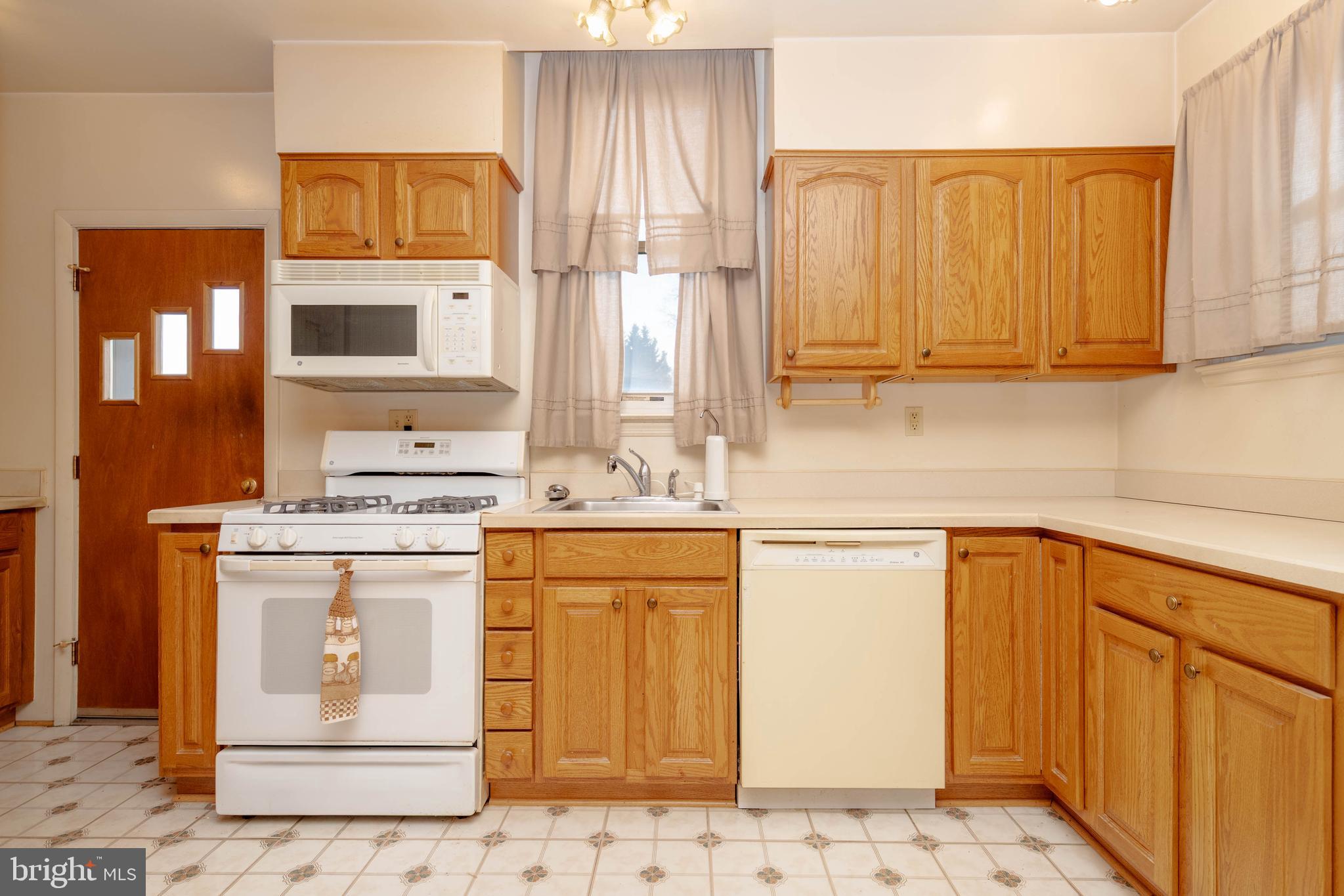 CALIFORNIA ORCHARDS - Residential