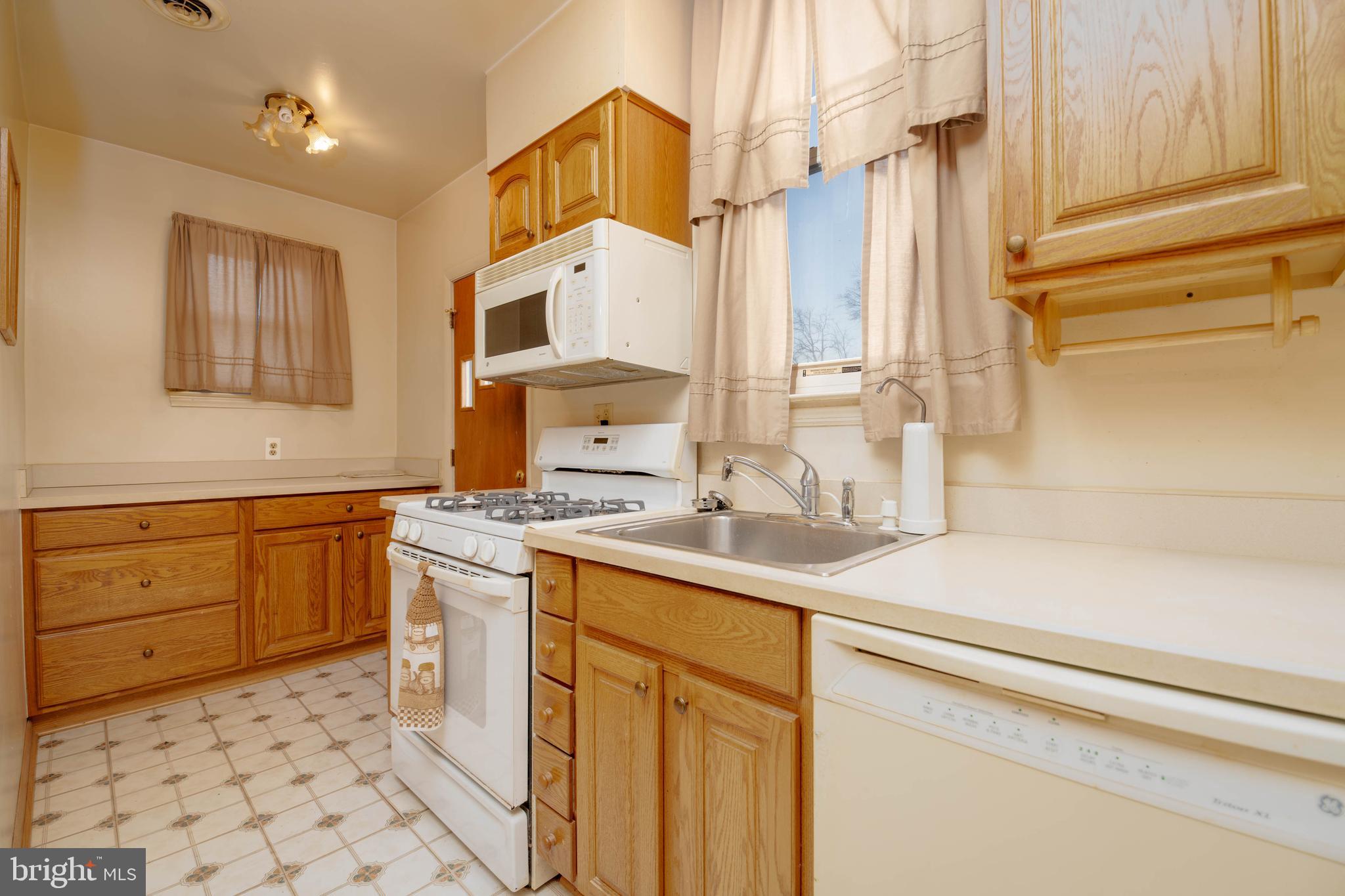 CALIFORNIA ORCHARDS - Residential