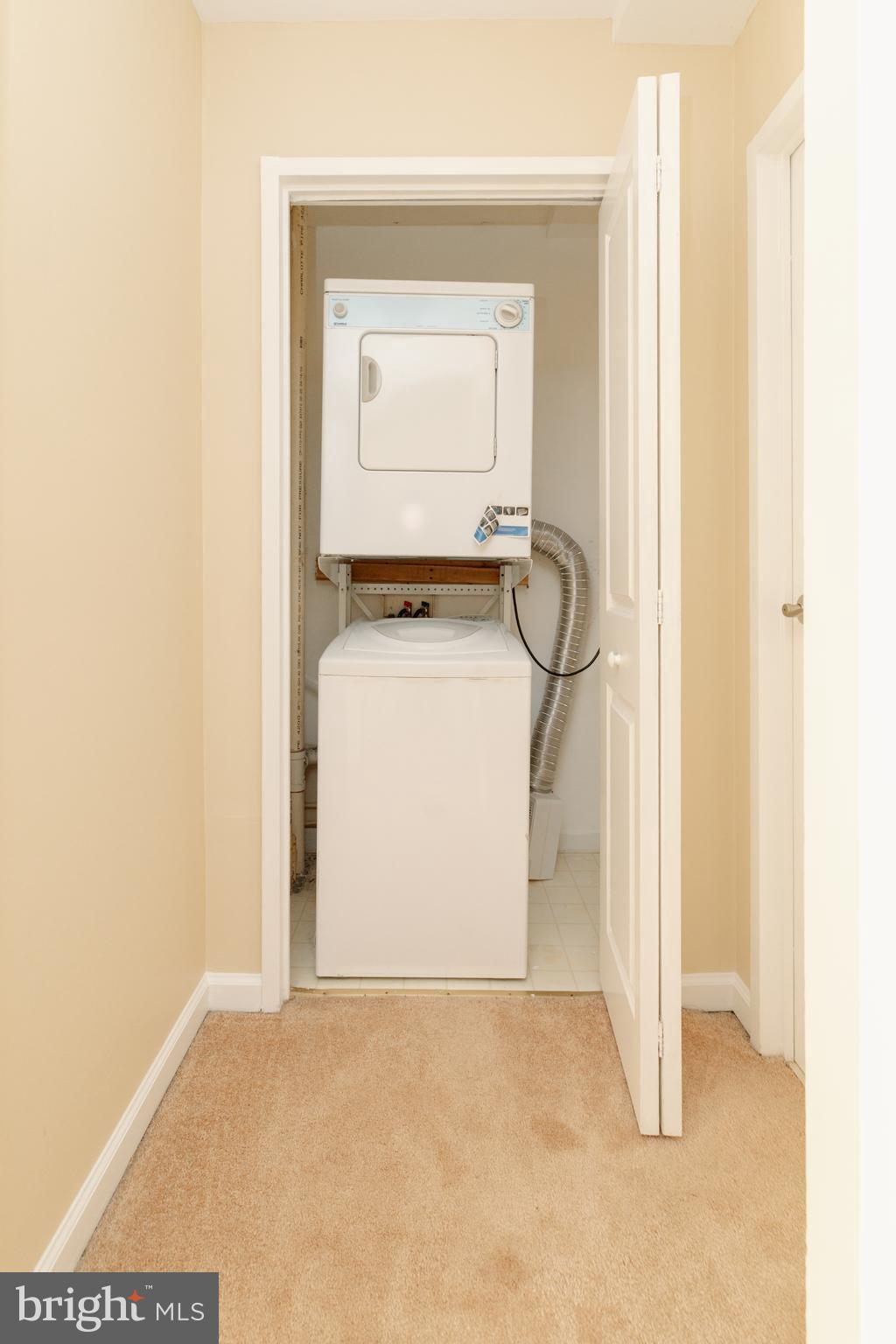 MAIN STREET GREEN - Residential