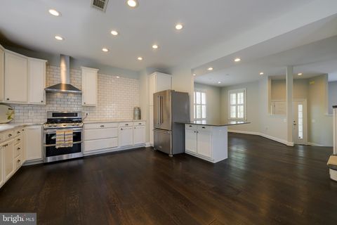 Tiny photo for 6905 Wimbledon Court, NEW MARKET, MD 21774 (MLS # MDFR2080538)