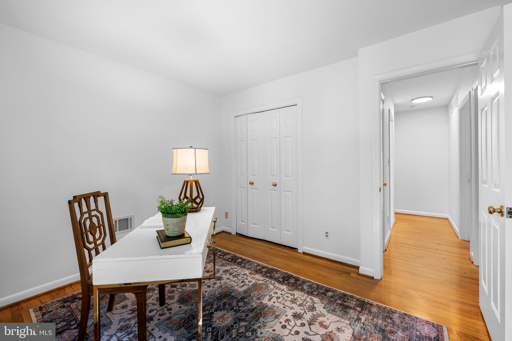 THE HILLSIDE AT SEMINARY - Residential