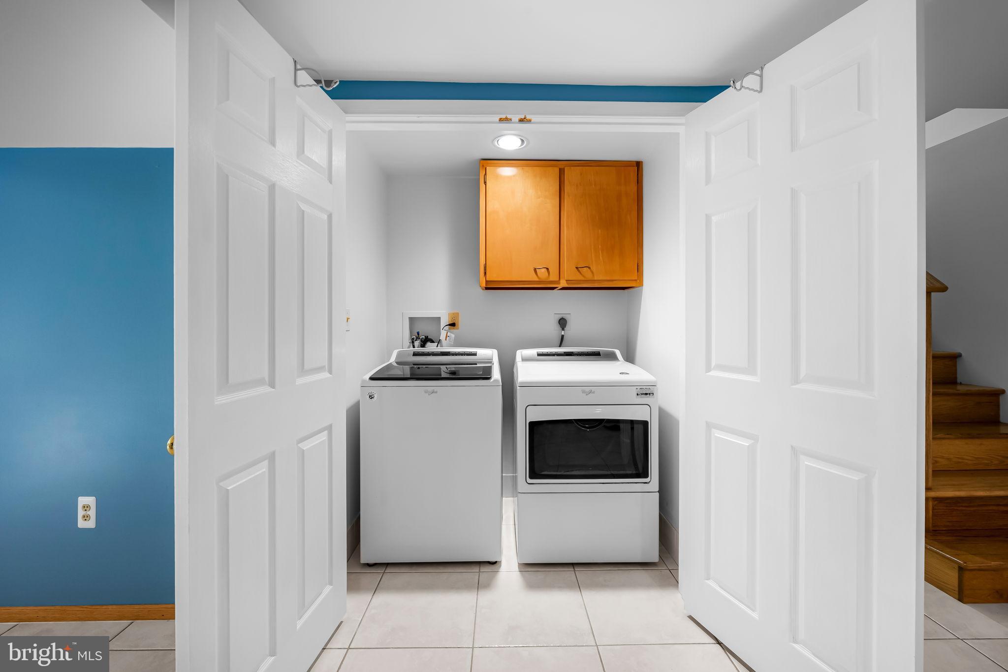 THE HILLSIDE AT SEMINARY - Residential