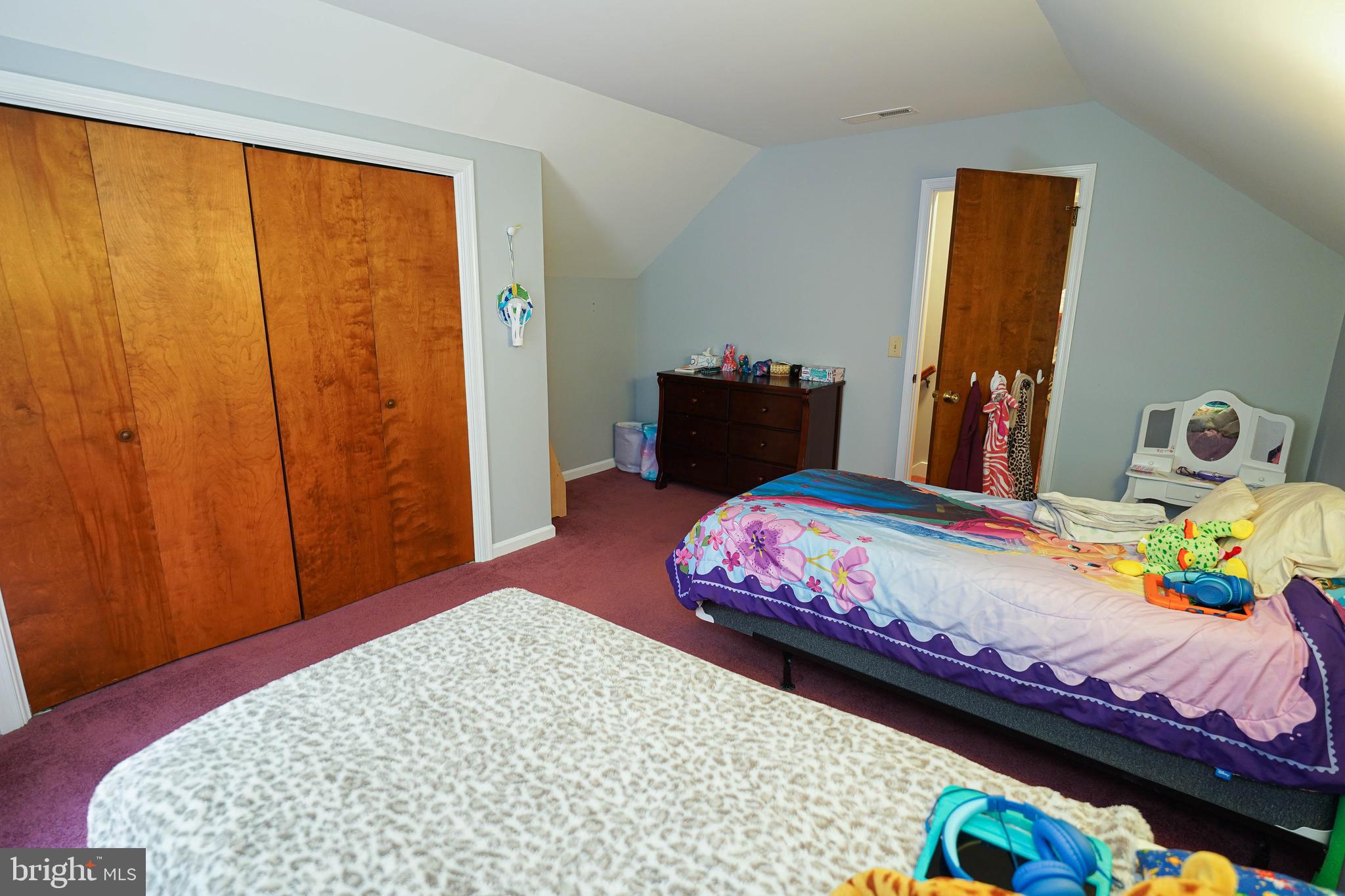 HIDE AWAY ACRES - Residential