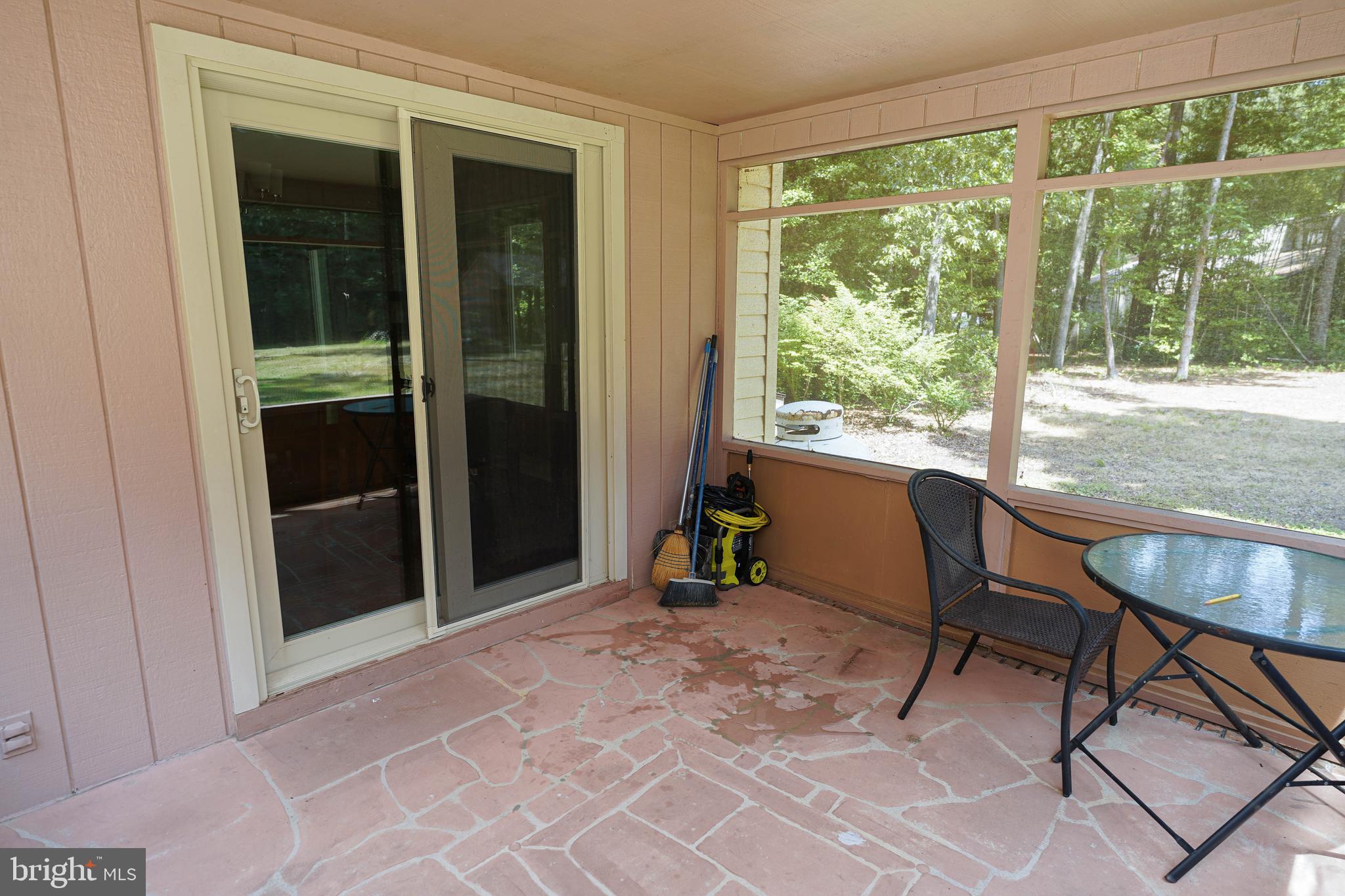 HIDE AWAY ACRES - Residential