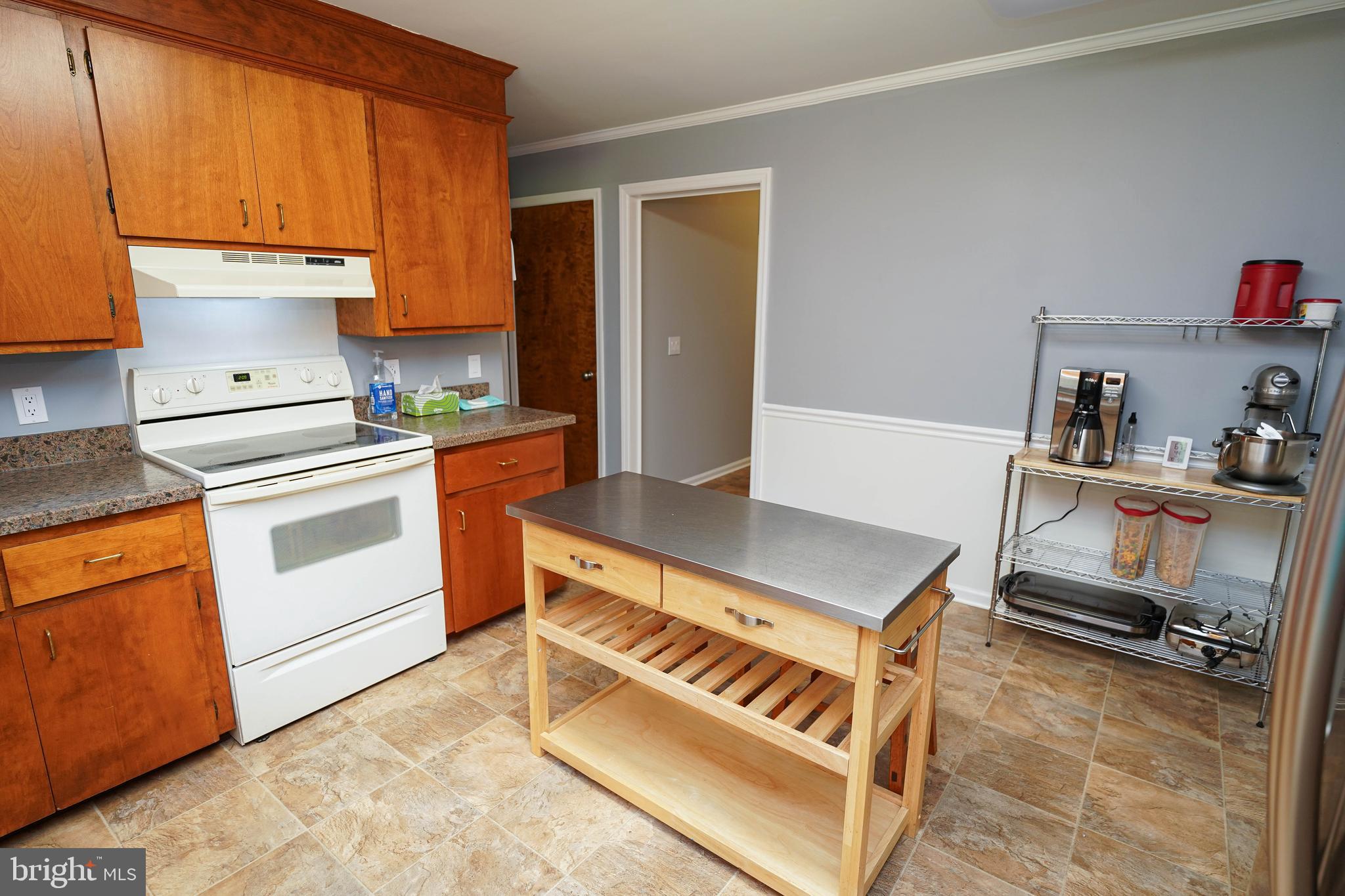 HIDE AWAY ACRES - Residential