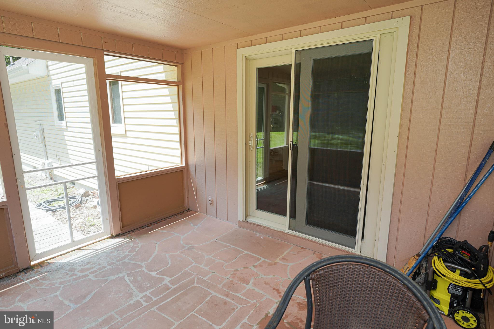 HIDE AWAY ACRES - Residential