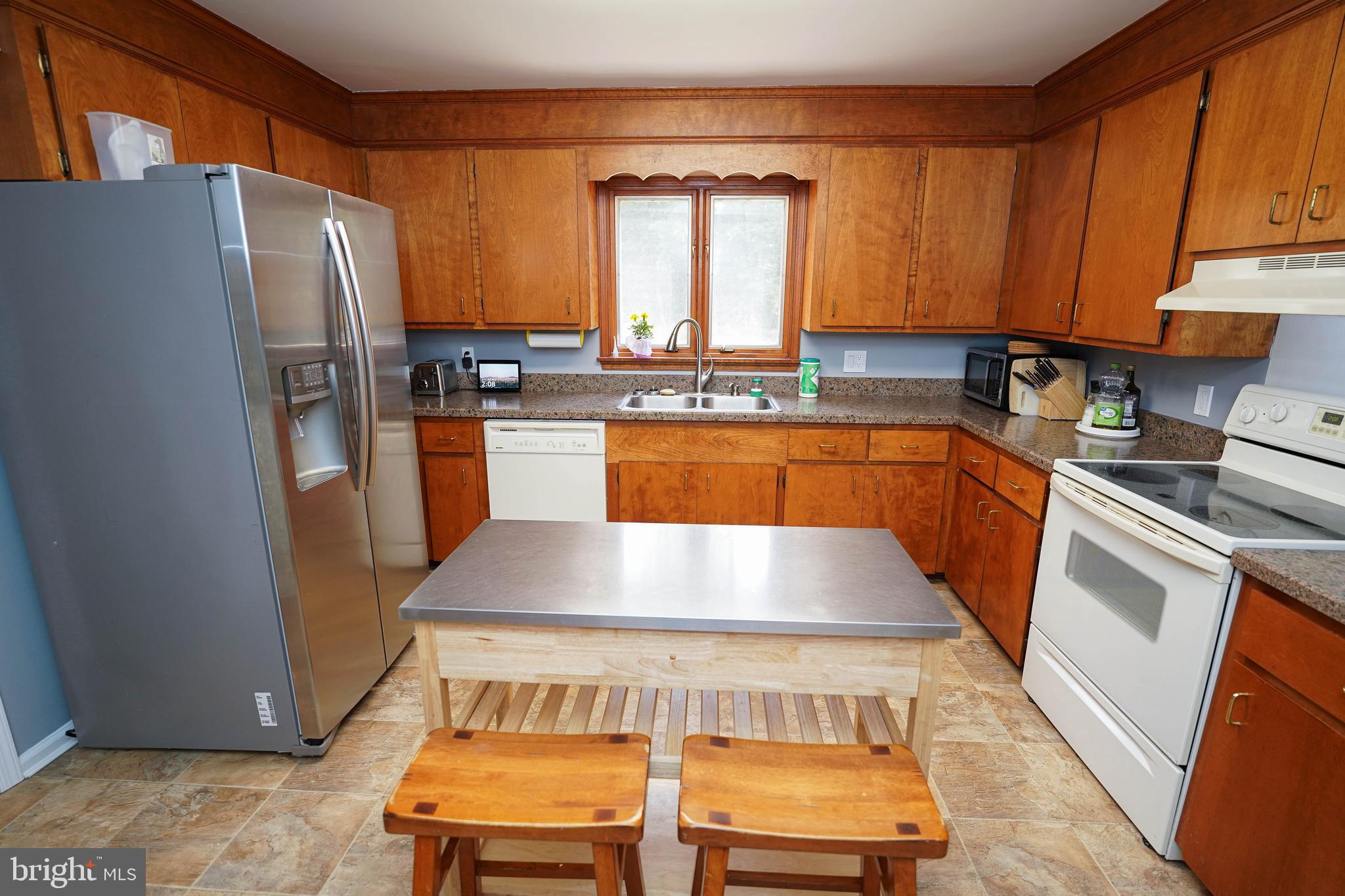 HIDE AWAY ACRES - Residential