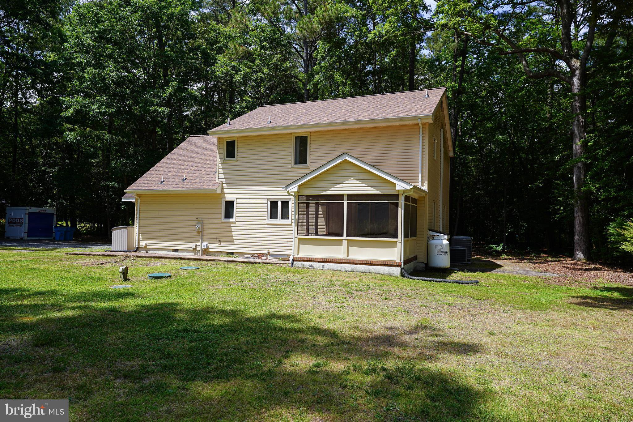 HIDE AWAY ACRES - Residential