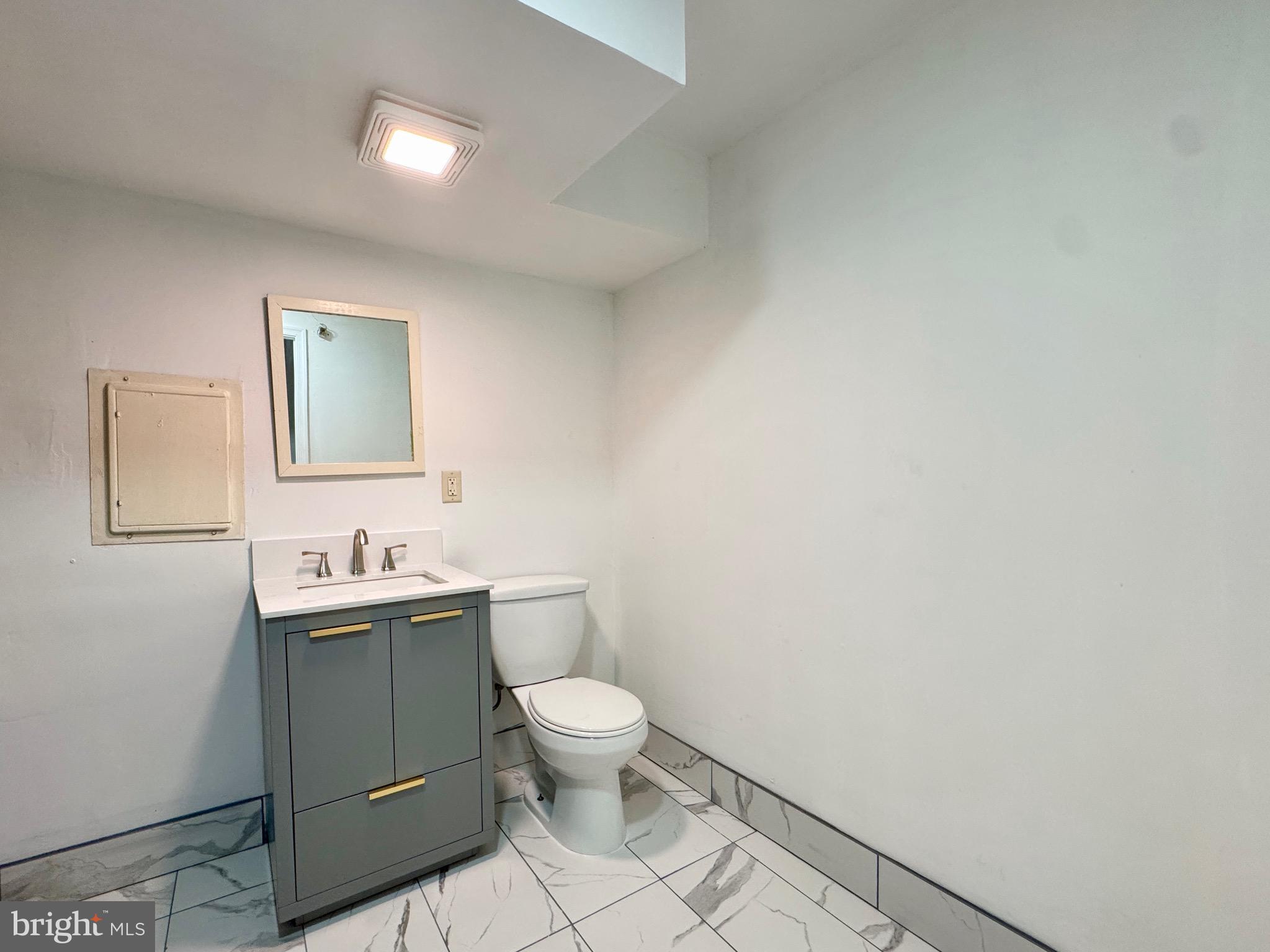 WEST POPLAR - Residential Lease