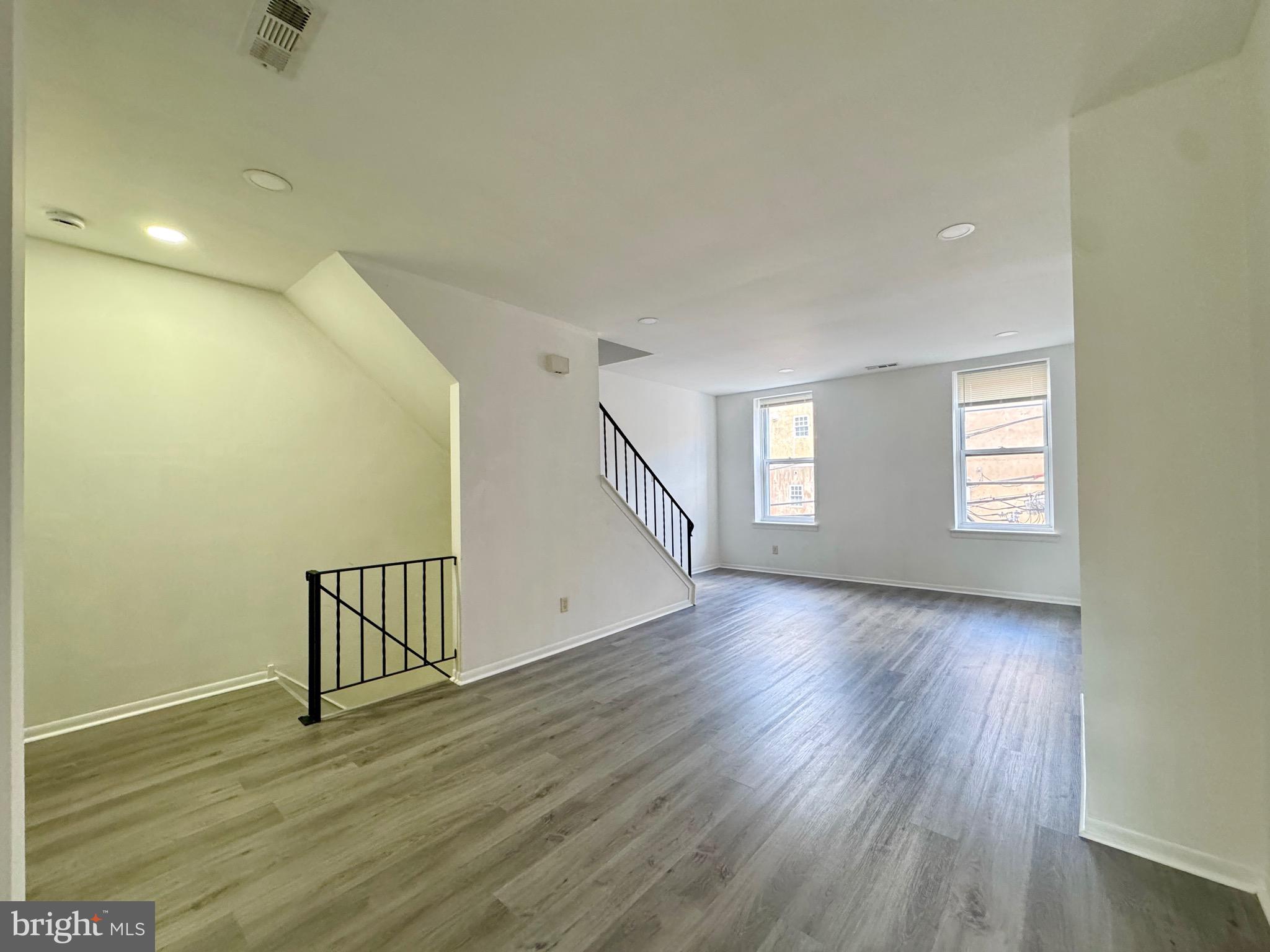 WEST POPLAR - Residential Lease