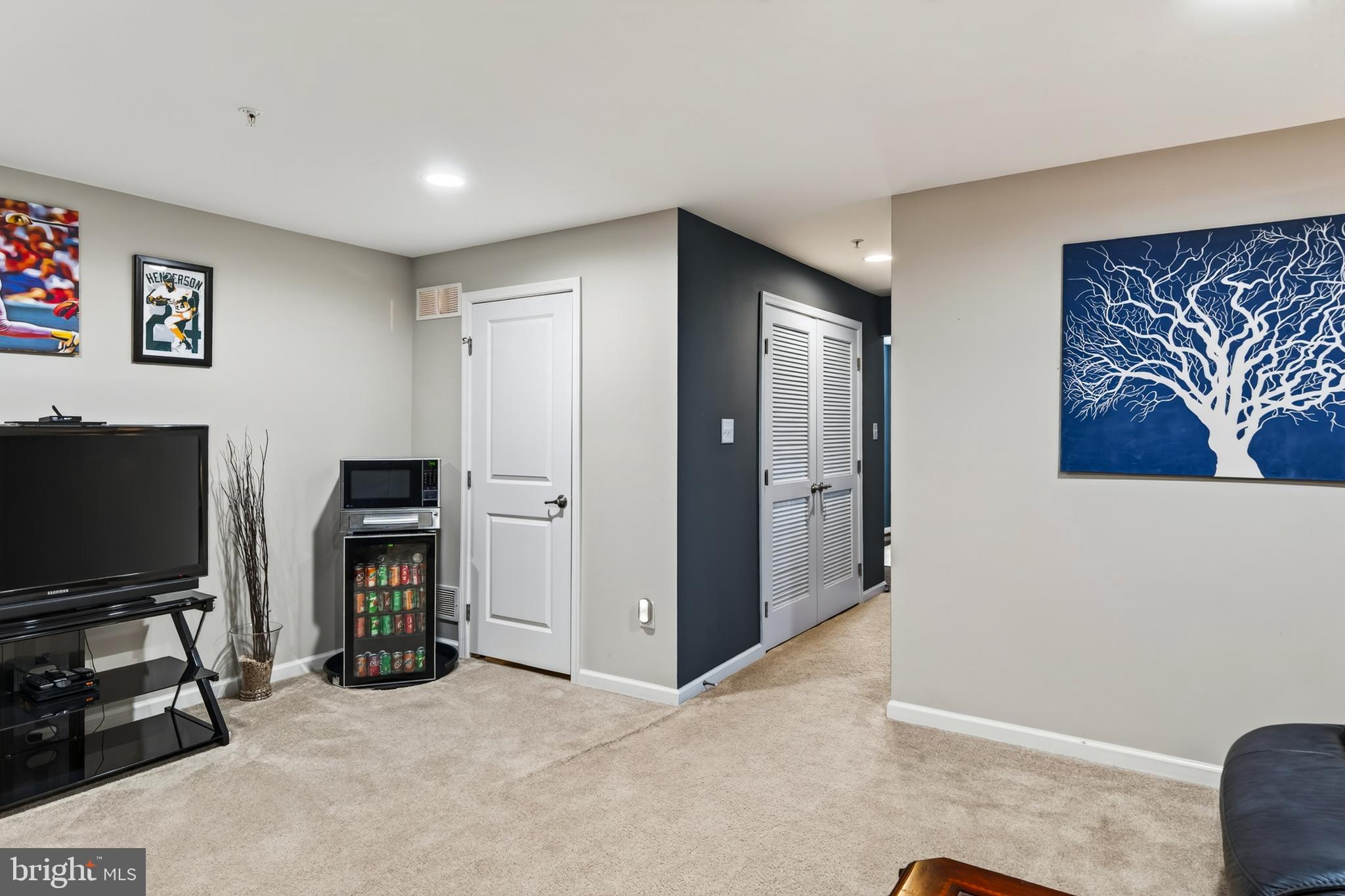1114 SAGEVIEW DRIVE