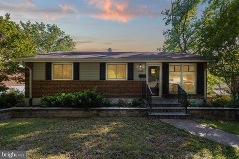 Homes For Rent - 6369 Edsall Road<br/> ALEXANDRIA, VA 22312