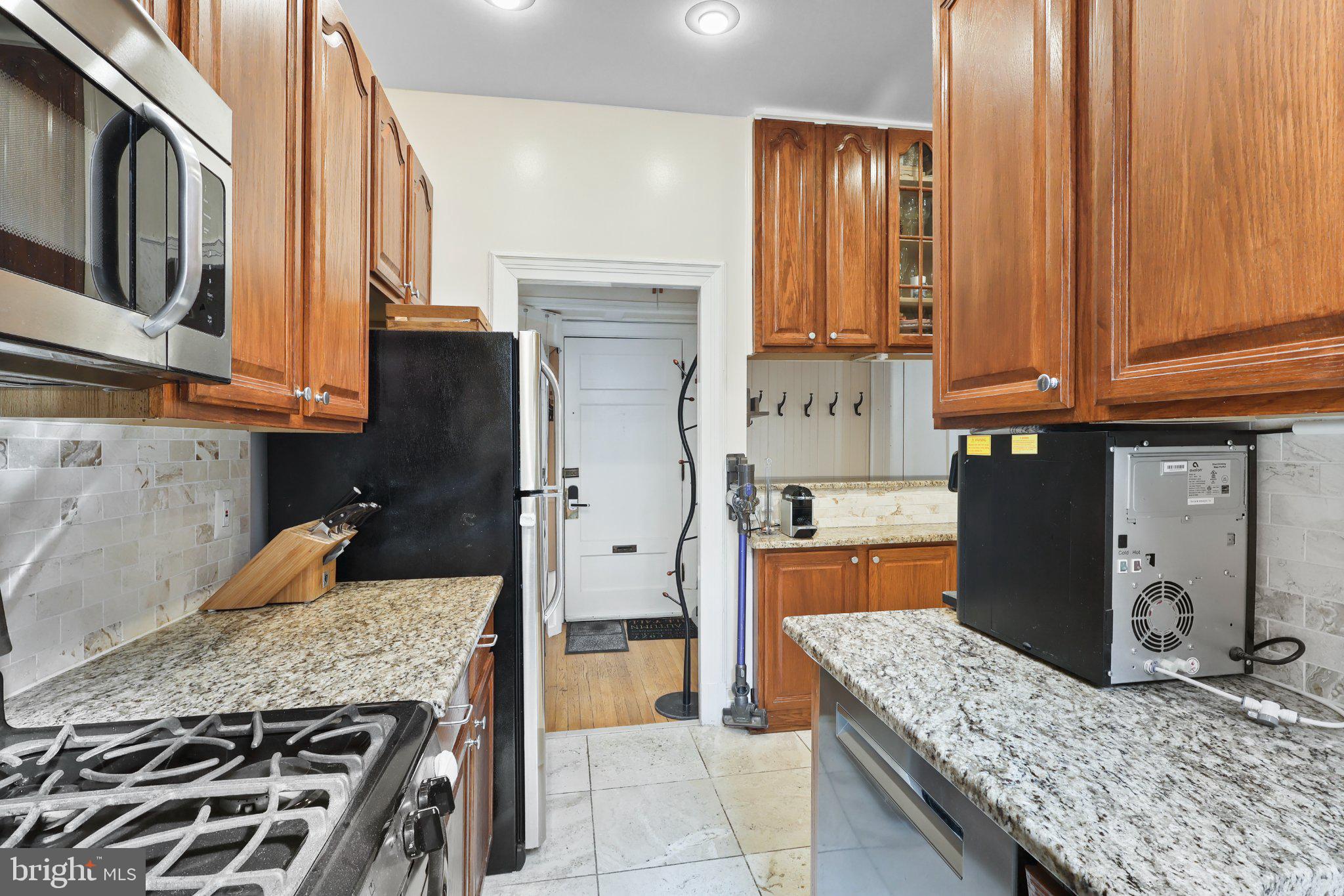 1526 17TH STREET NW 215