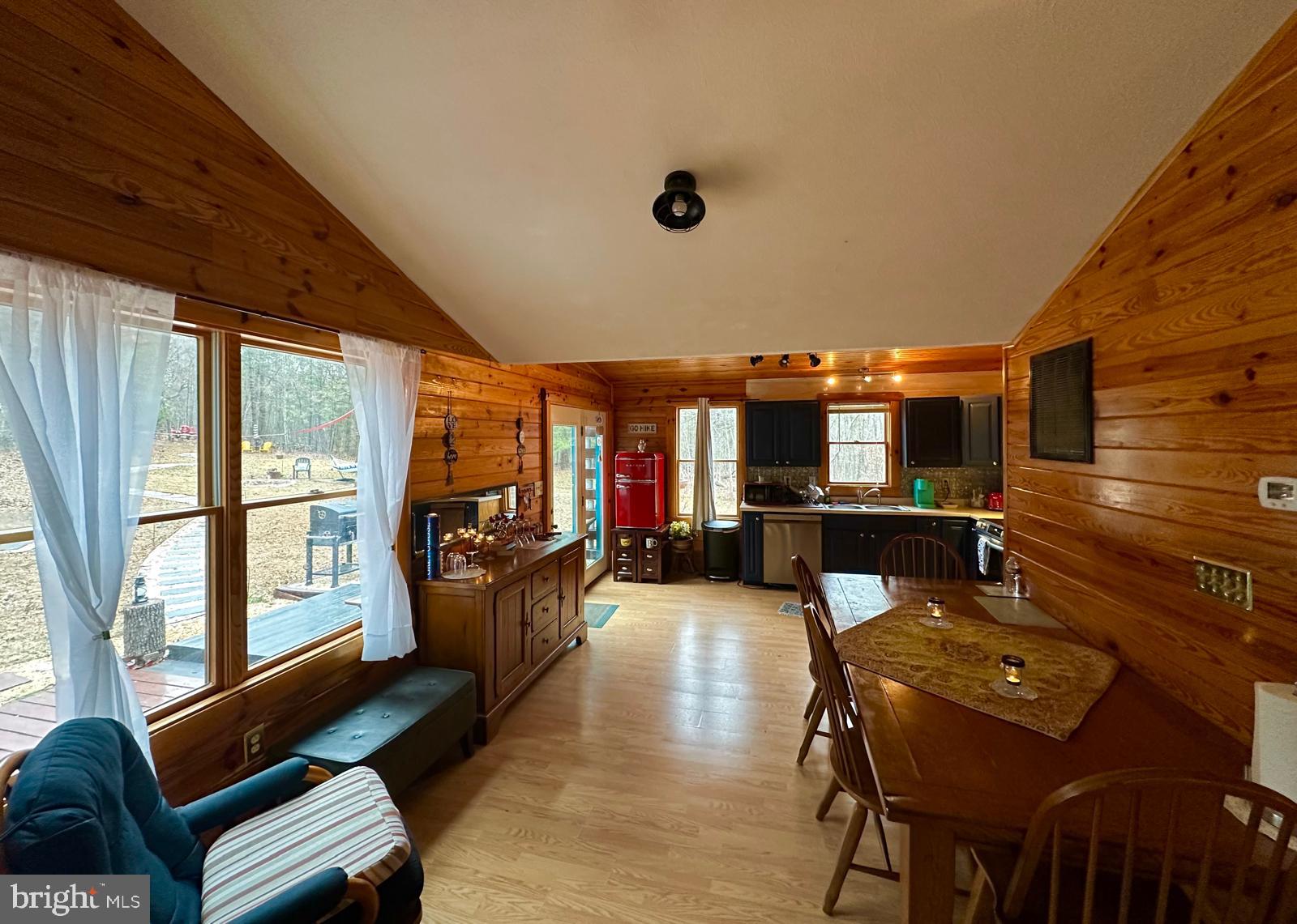 MASSANUTTEN FOREST - Residential