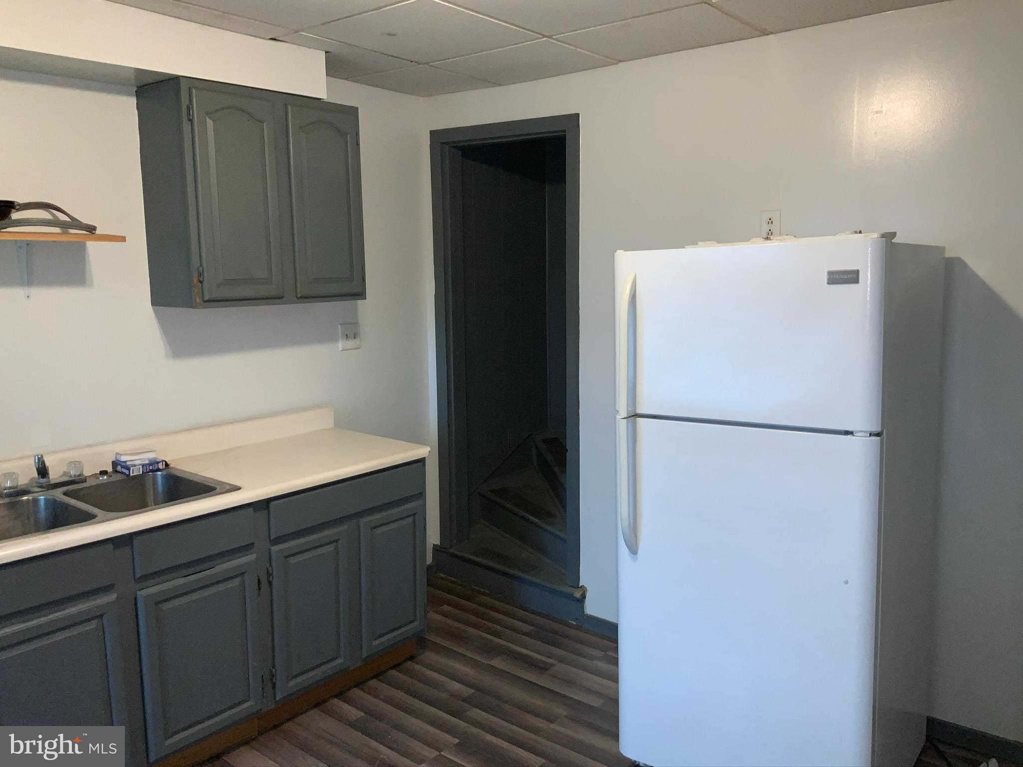 LANSFORD BOROUGH - Residential Lease