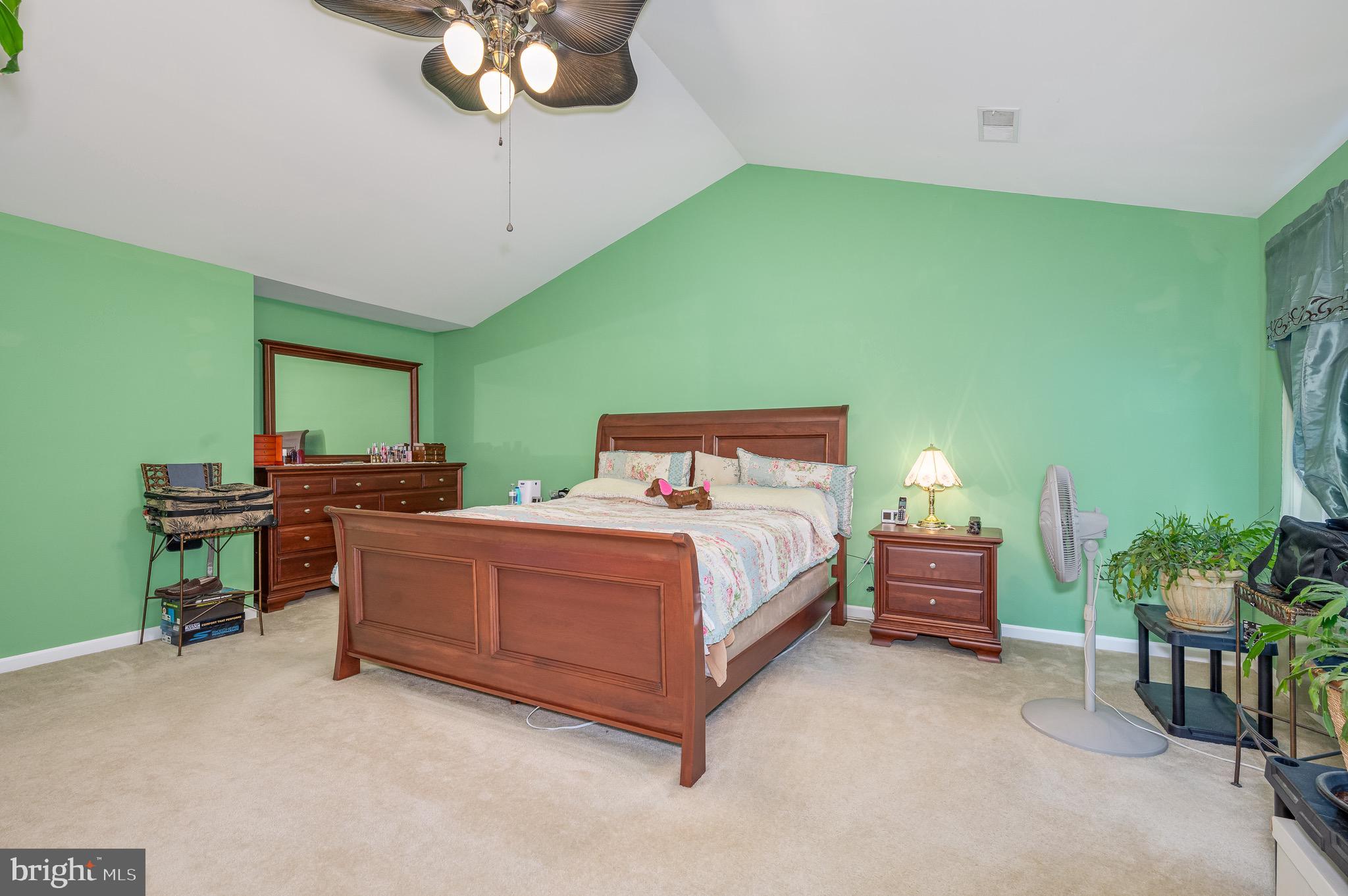 BROOKFIELD ON THE POTOMAC - Residential