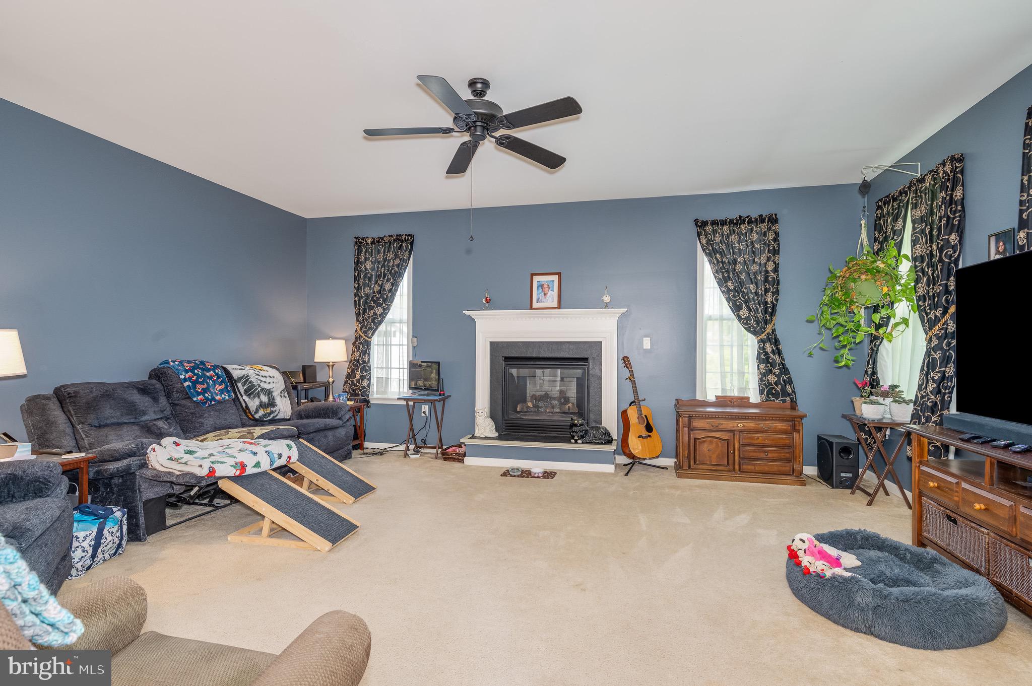 BROOKFIELD ON THE POTOMAC - Residential