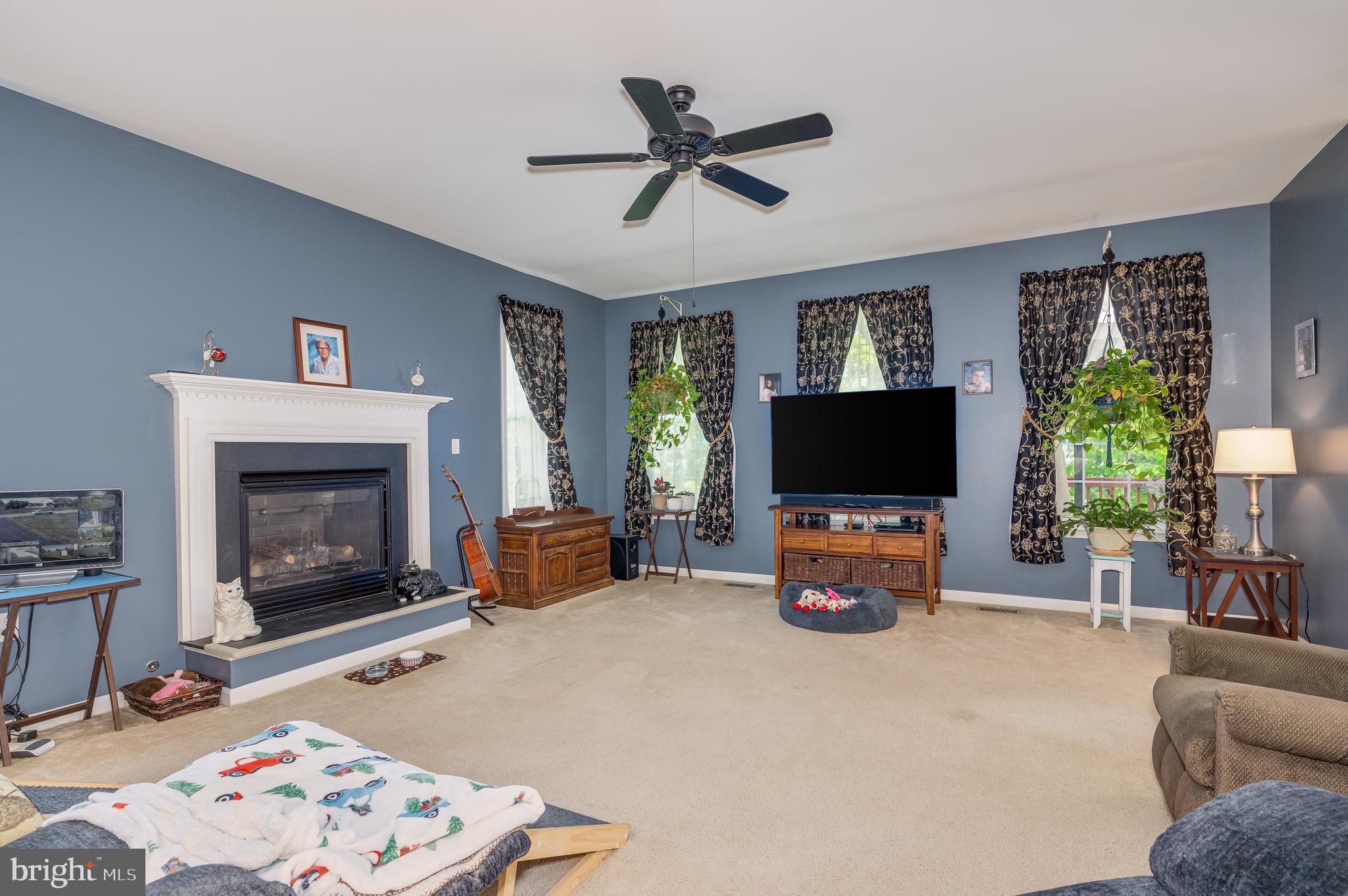 BROOKFIELD ON THE POTOMAC - Residential