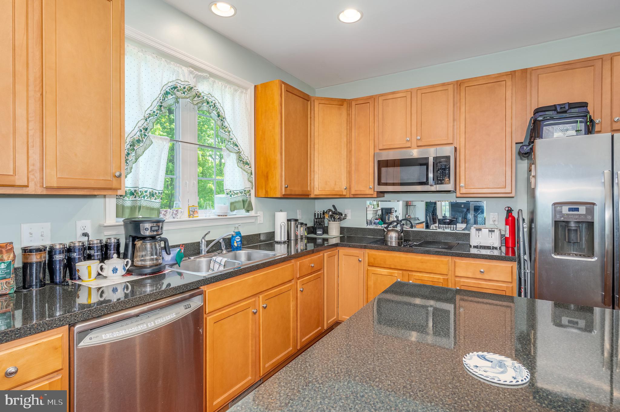 BROOKFIELD ON THE POTOMAC - Residential