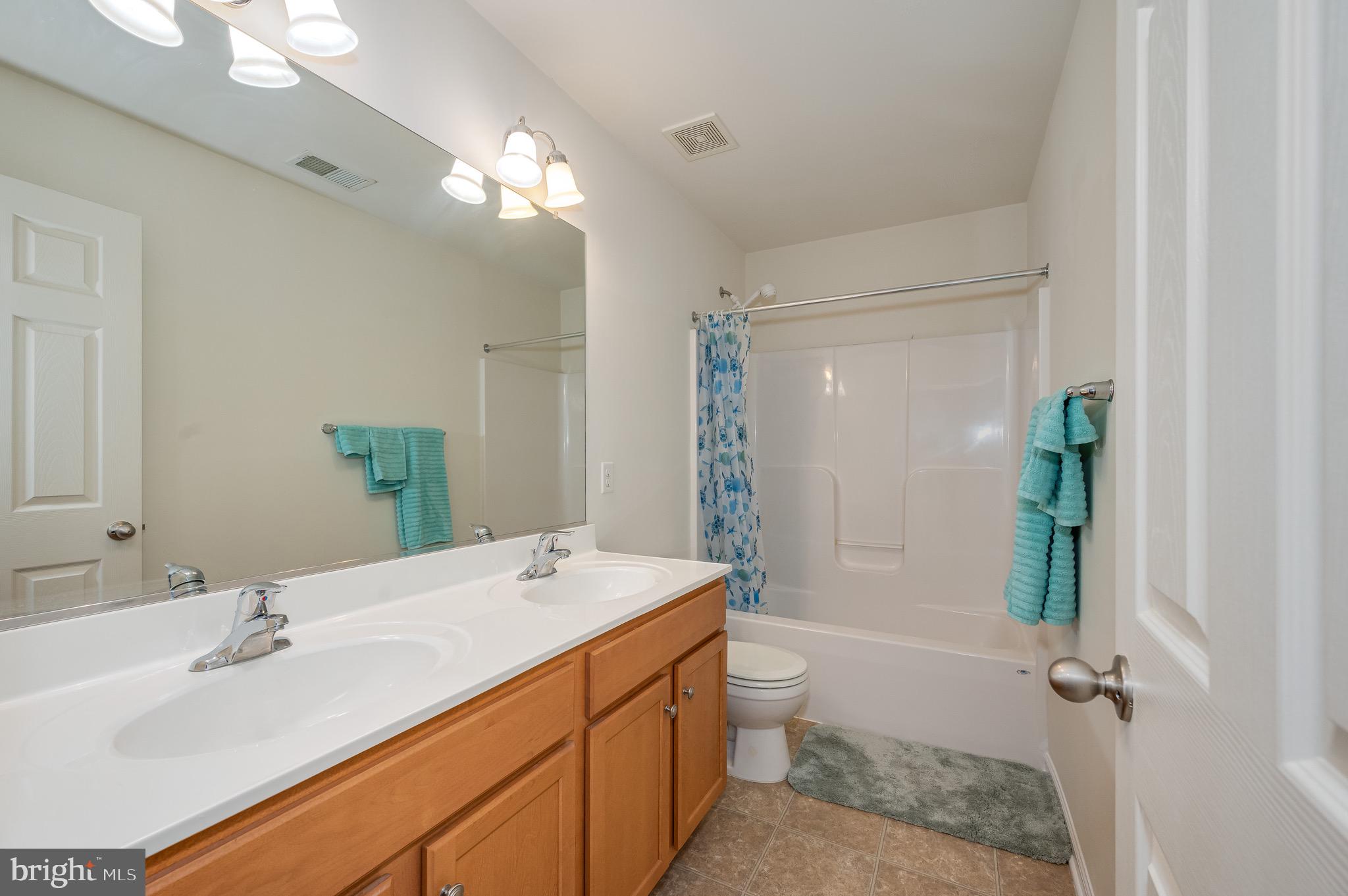 BROOKFIELD ON THE POTOMAC - Residential