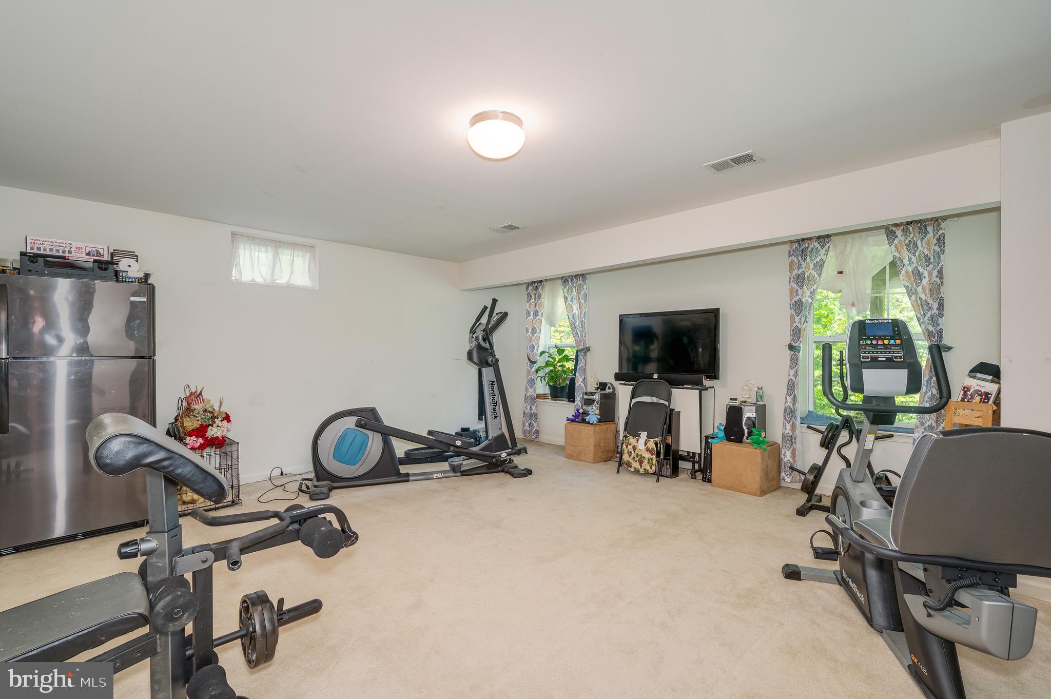 BROOKFIELD ON THE POTOMAC - Residential