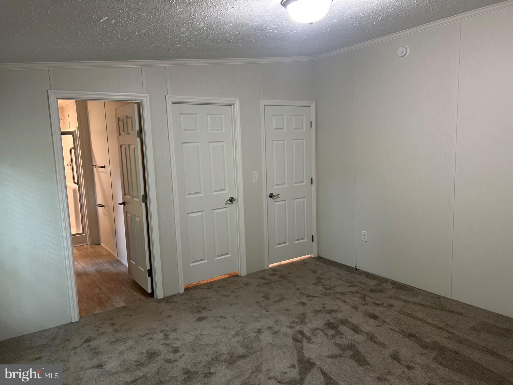CRESTVIEW ACRES MHP - Residential
