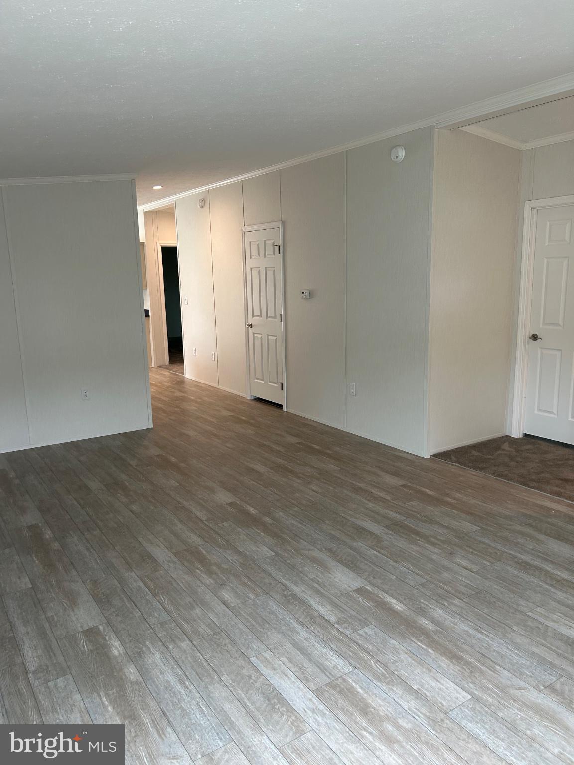CRESTVIEW ACRES MHP - Residential