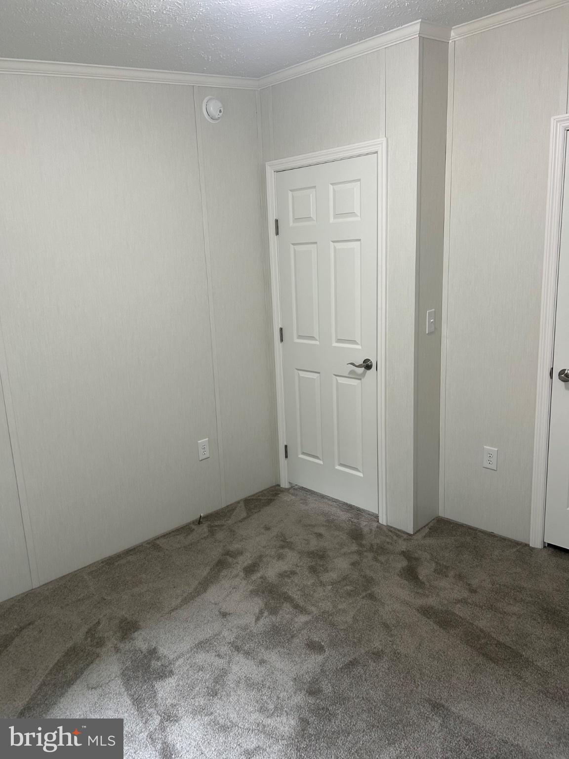 CRESTVIEW ACRES MHP - Residential