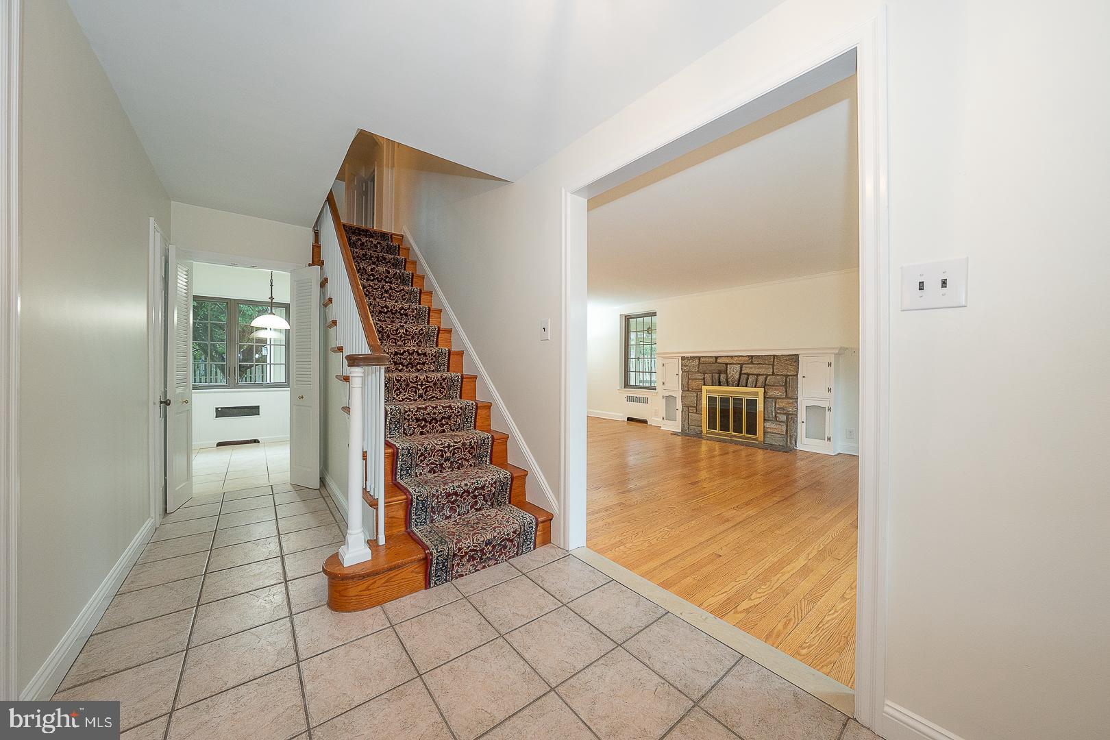 1105 BLYTHE AVENUE