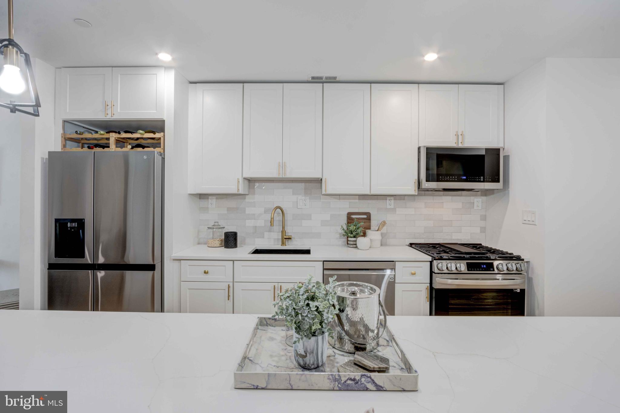 MOUNT HOLLY - Residential