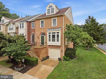 12000 LISA MARIE COURT FAIRFAX VA 22033