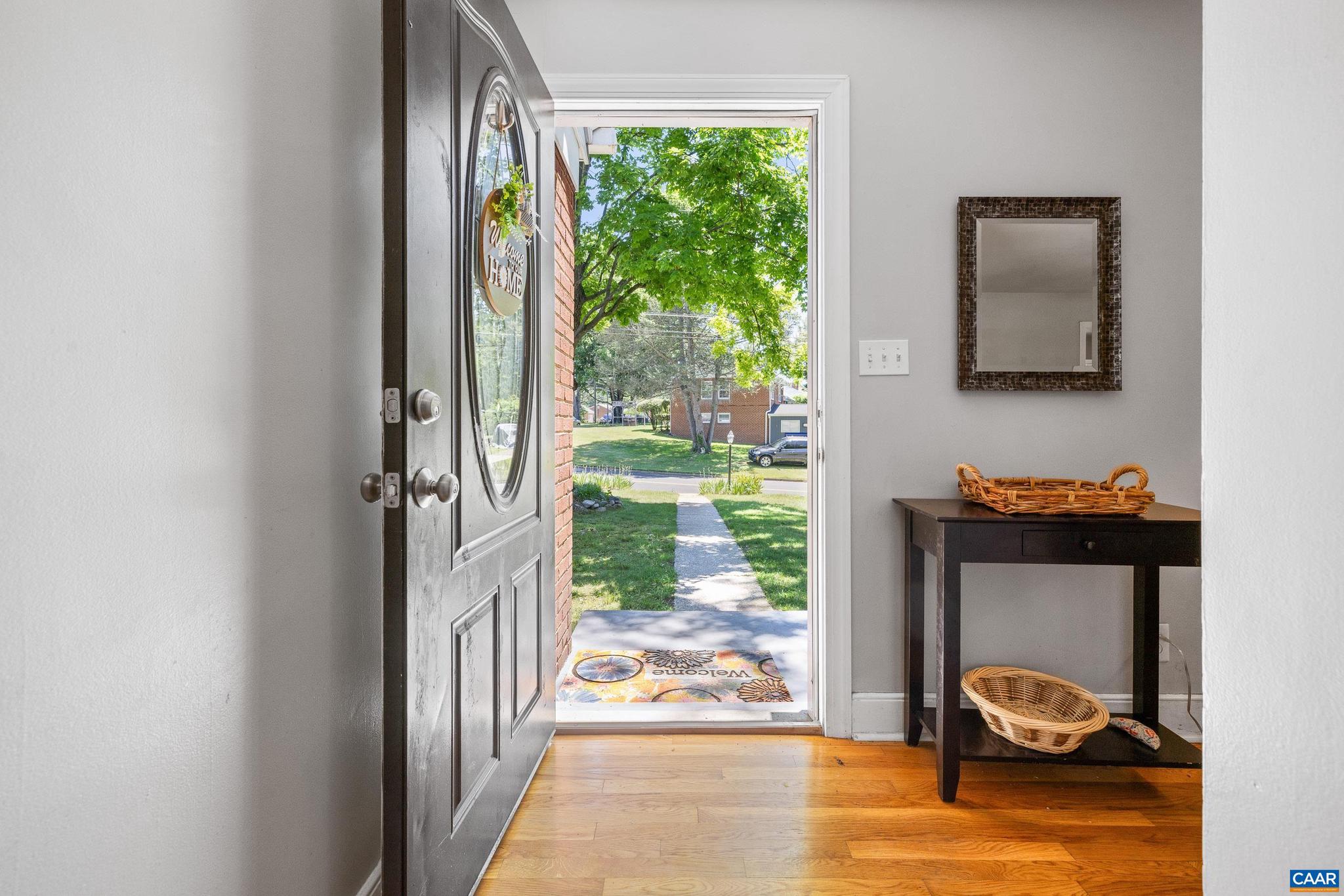 1317 RIDGE CIR