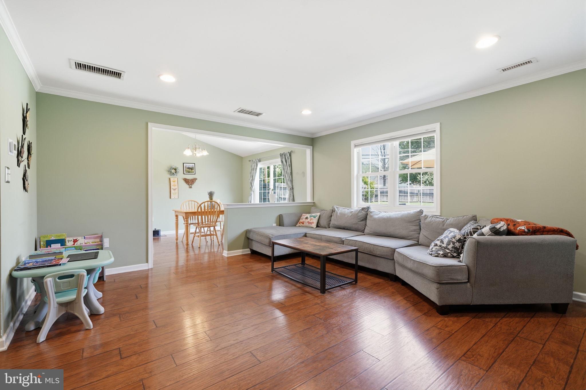 59 IROQUOIS ROAD