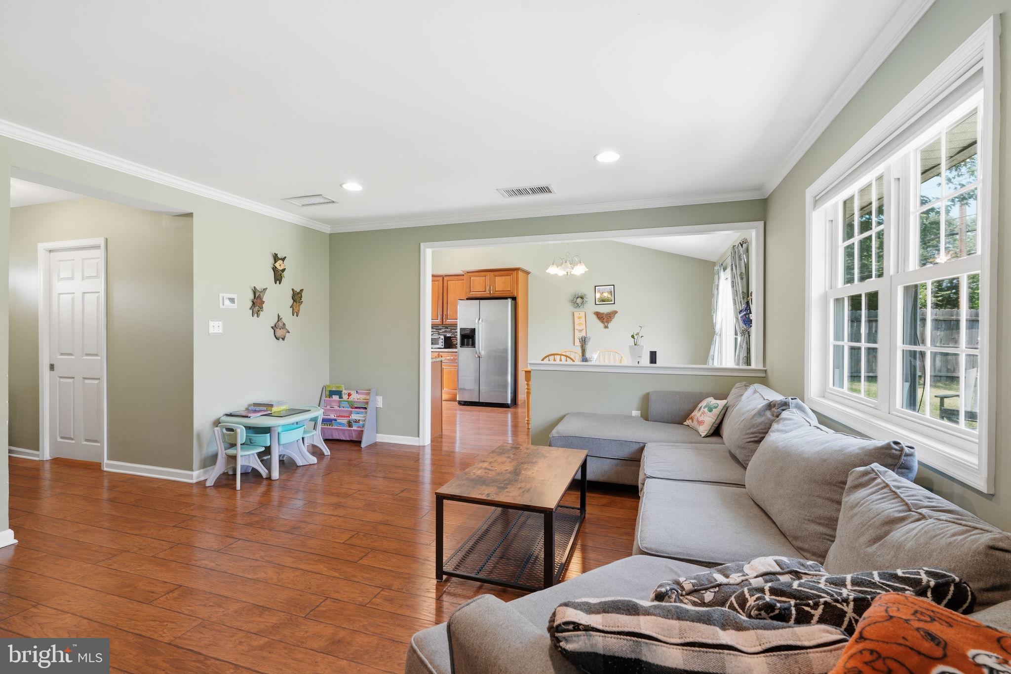 59 IROQUOIS ROAD