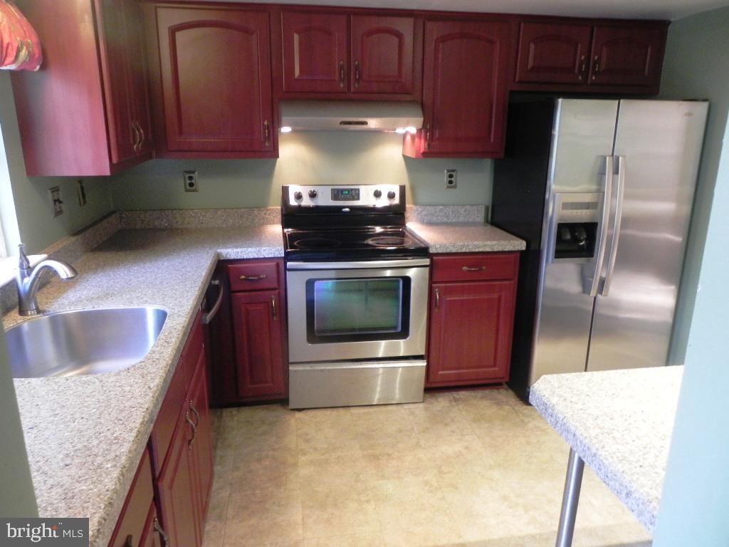 LANCASTER / WESTLAKE VILLAGE - Residential