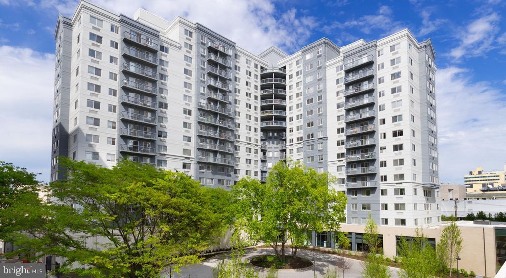 Photo of 450 N 18th Street #1B-1102, PHILADELPHIA, PA 19130 (MLS # PAPH2584542)