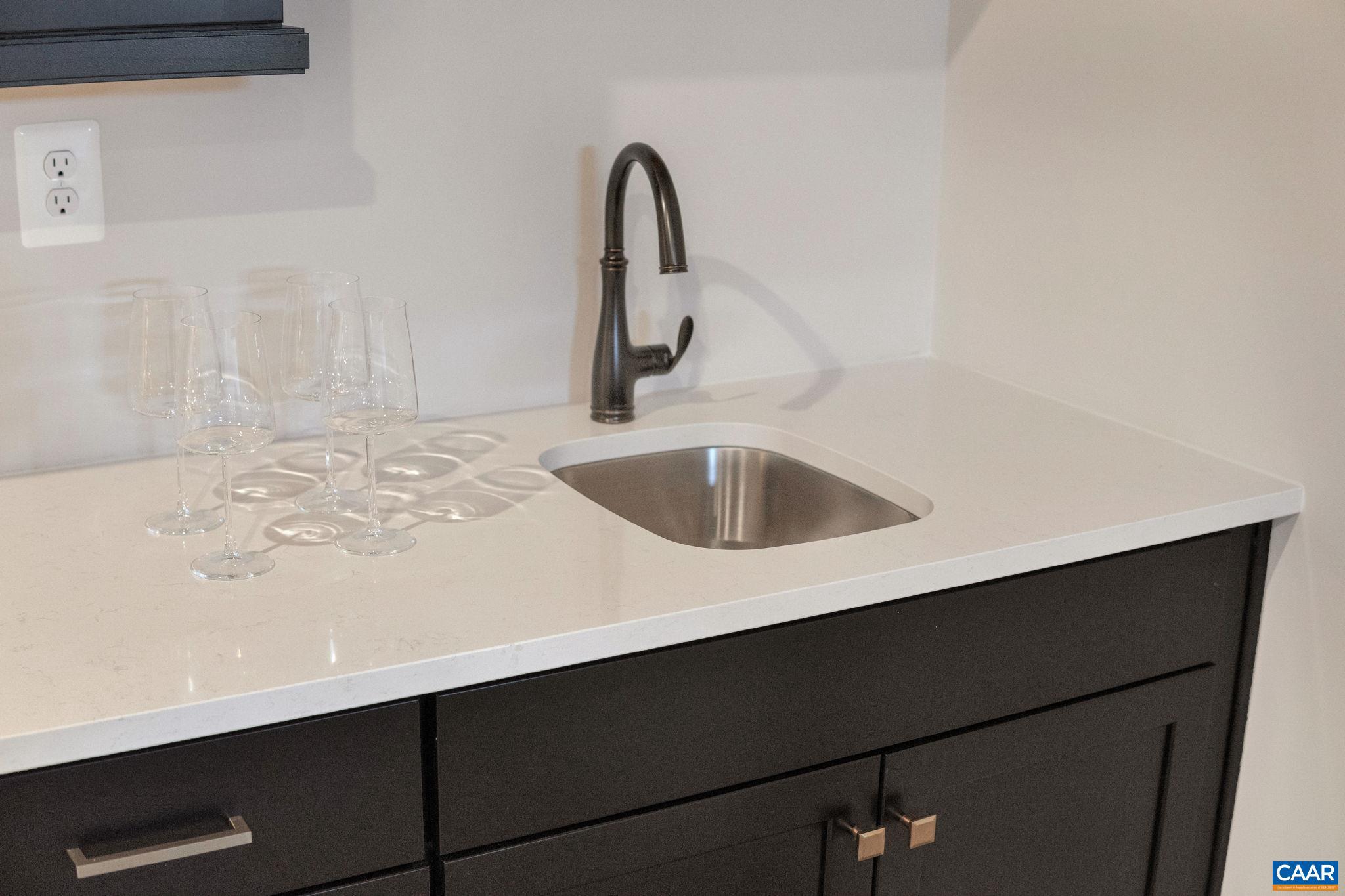 SPRING CREEK - Residential