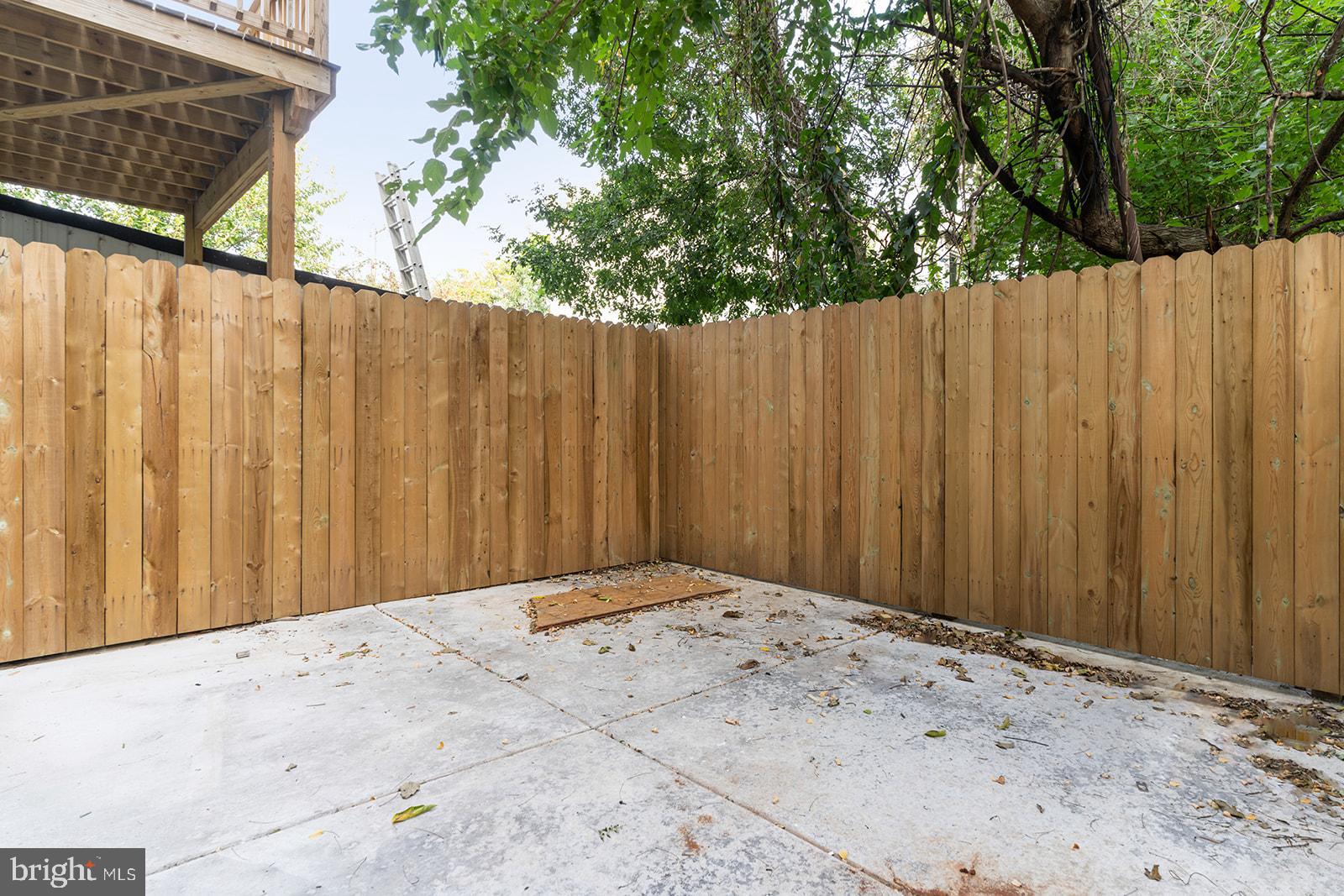 NORRIS SQUARE - Residential Income