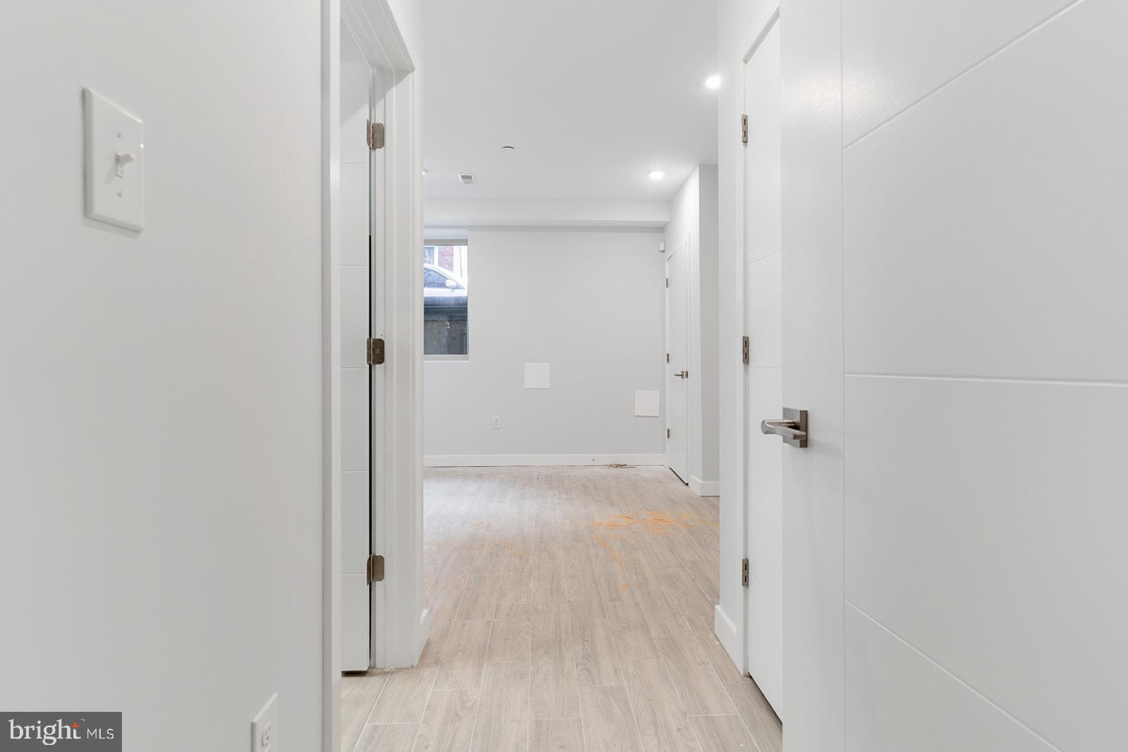 NORRIS SQUARE - Residential Income