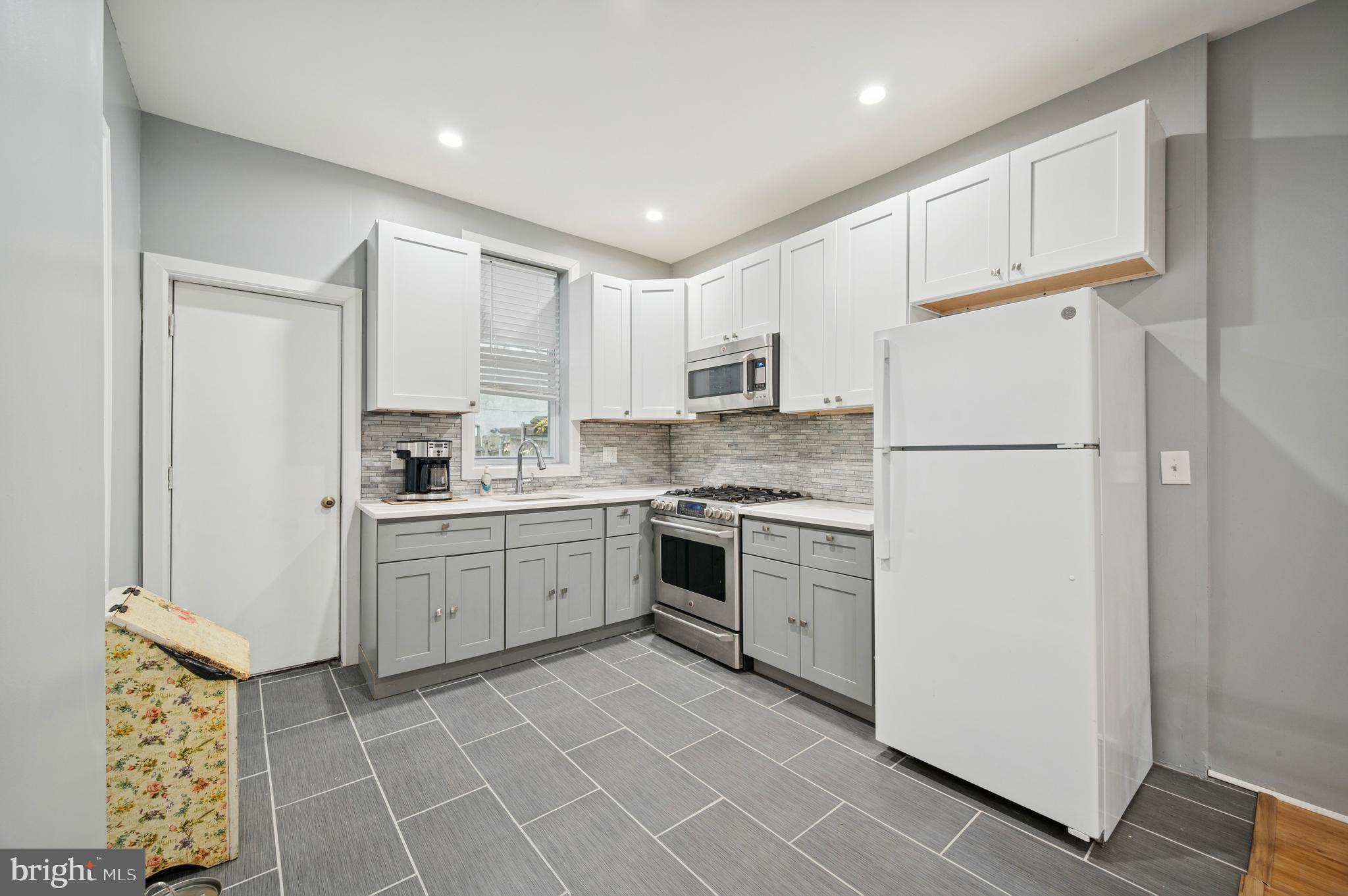 FAIRHILL - Residential