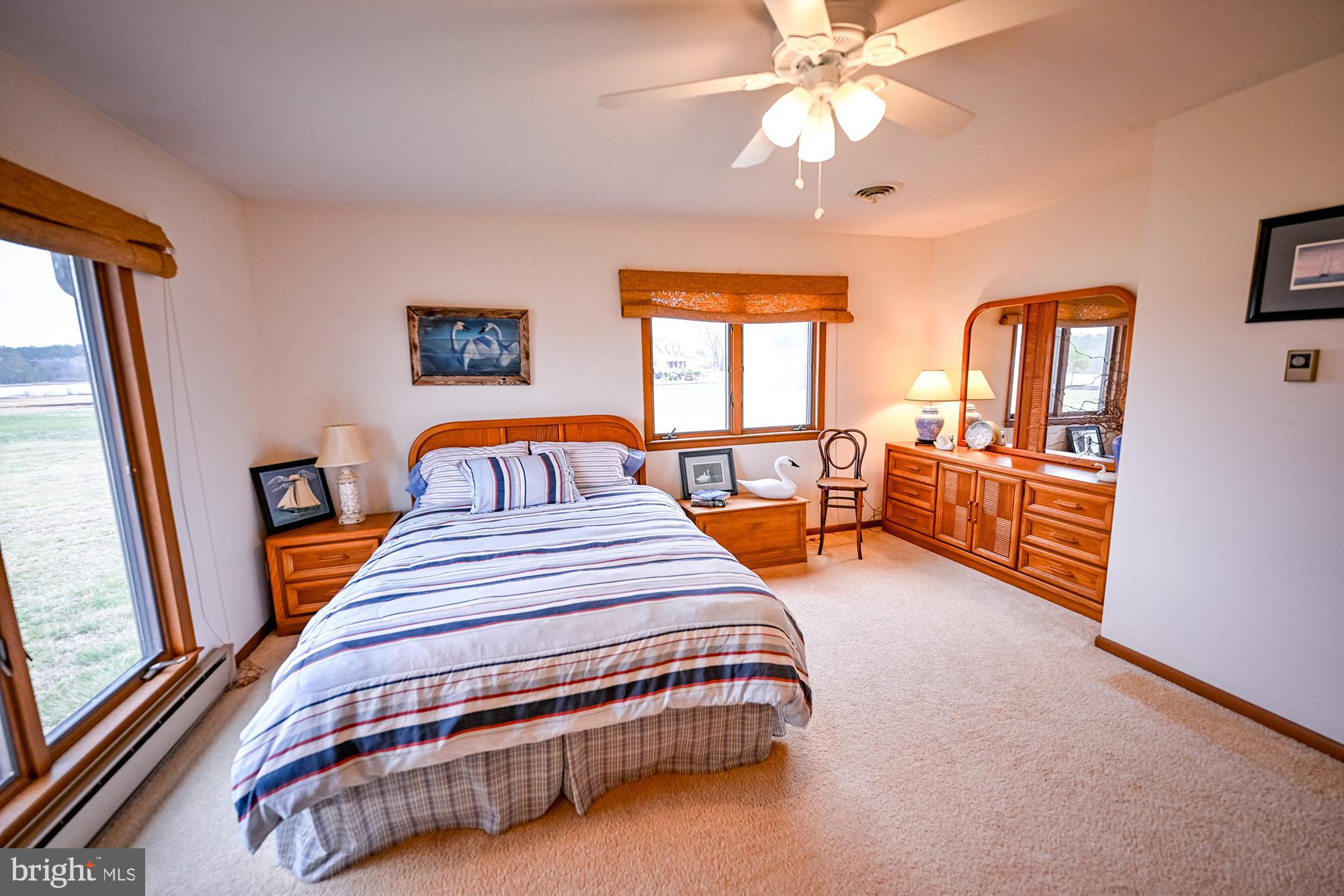 RIVERTON - Residential