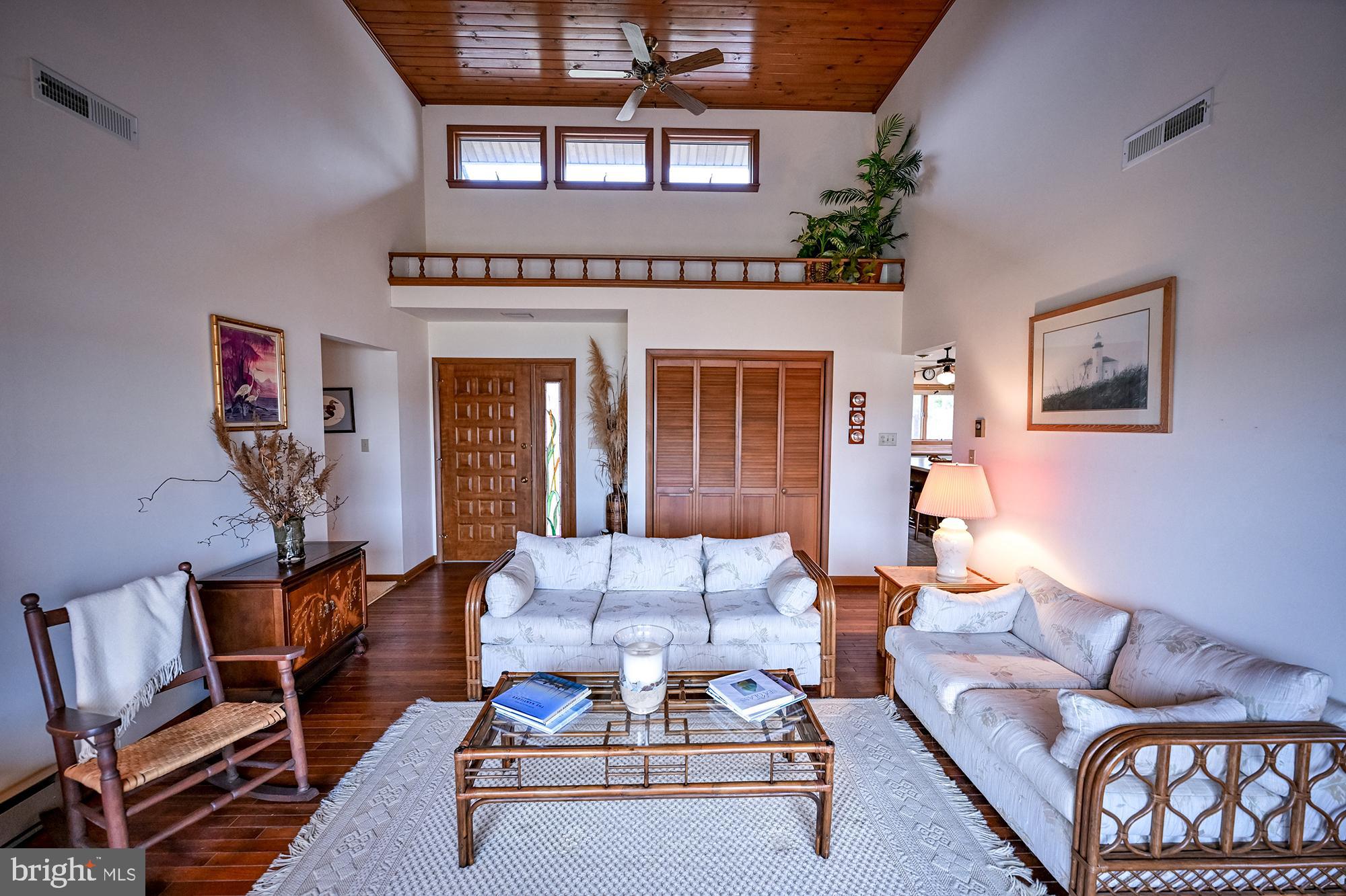 RIVERTON - Residential