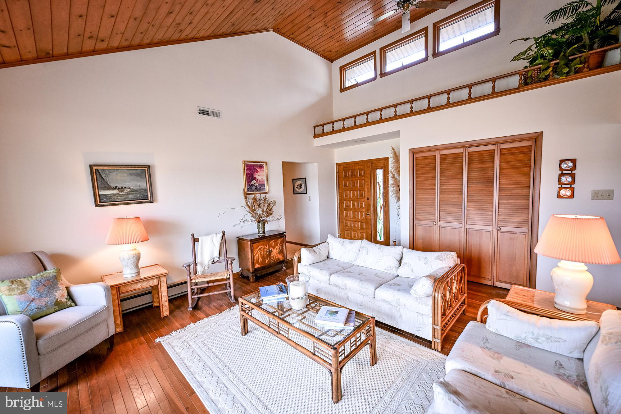 RIVERTON - Residential