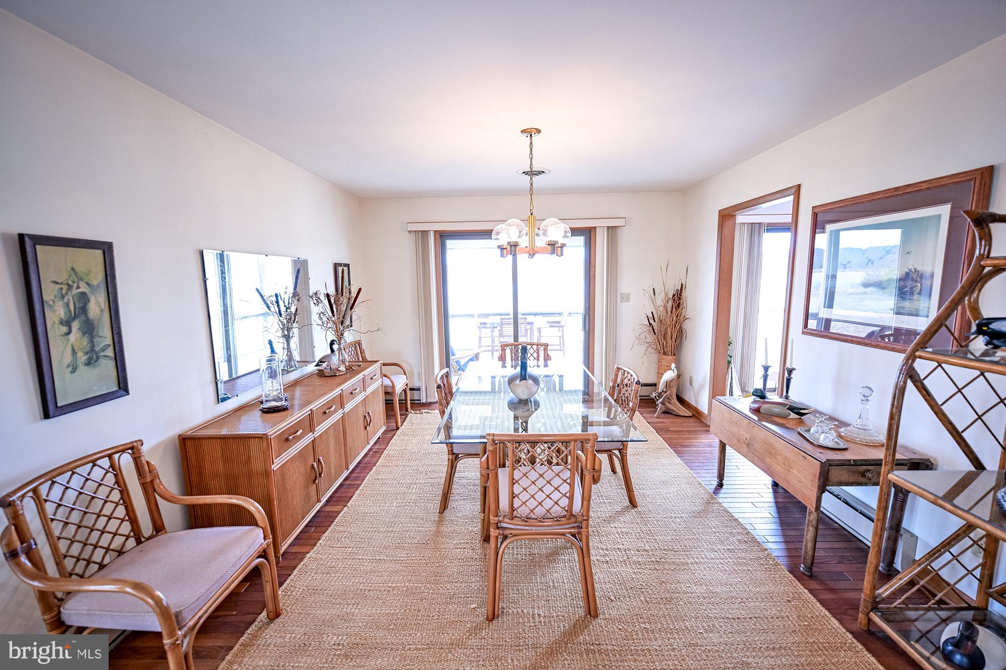 RIVERTON - Residential